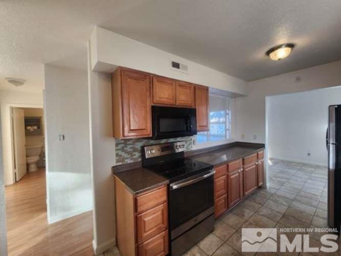 11701 Green Mountain St Property Photo 15