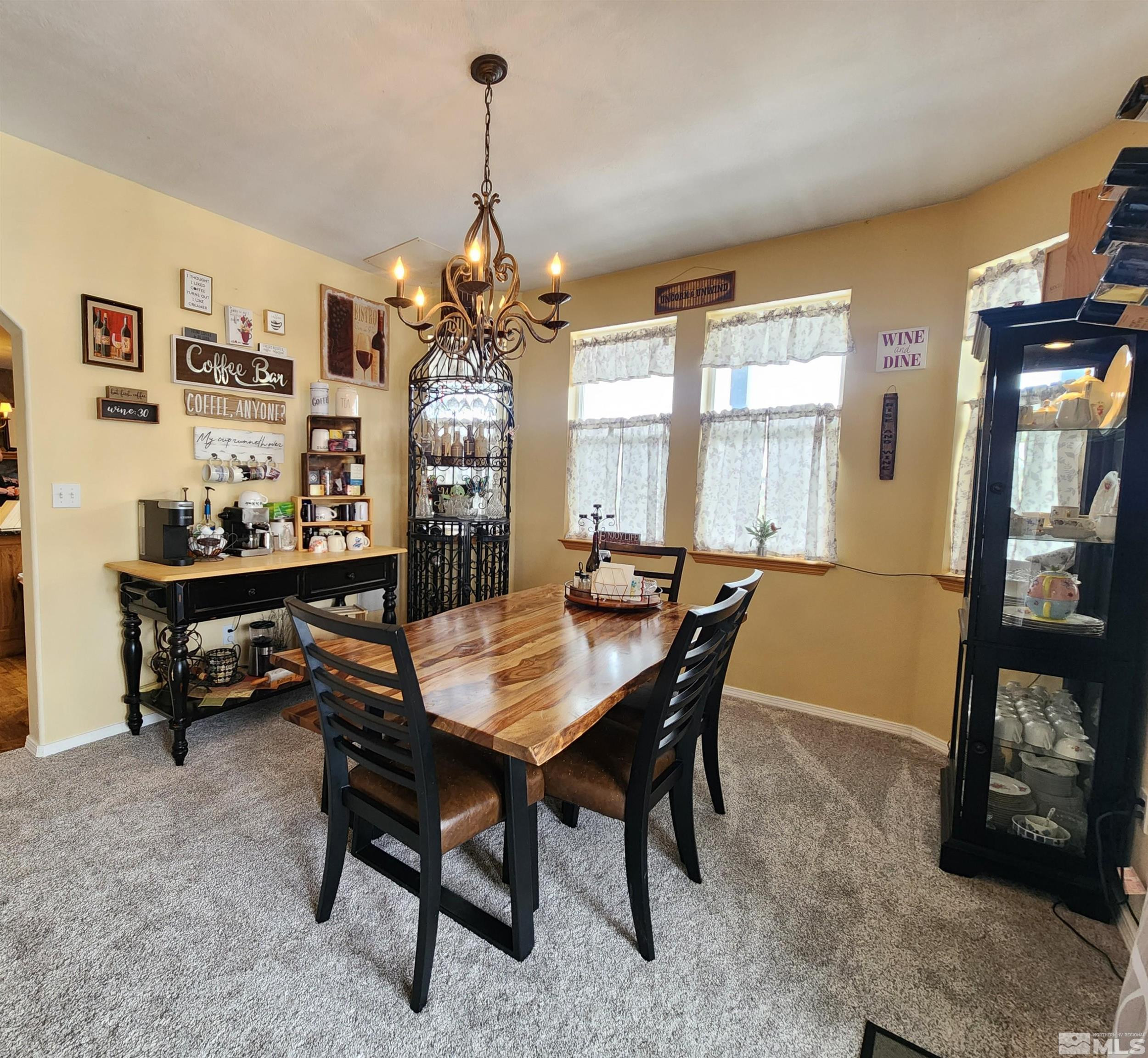 271 Greencrest Drive Property Photo 18