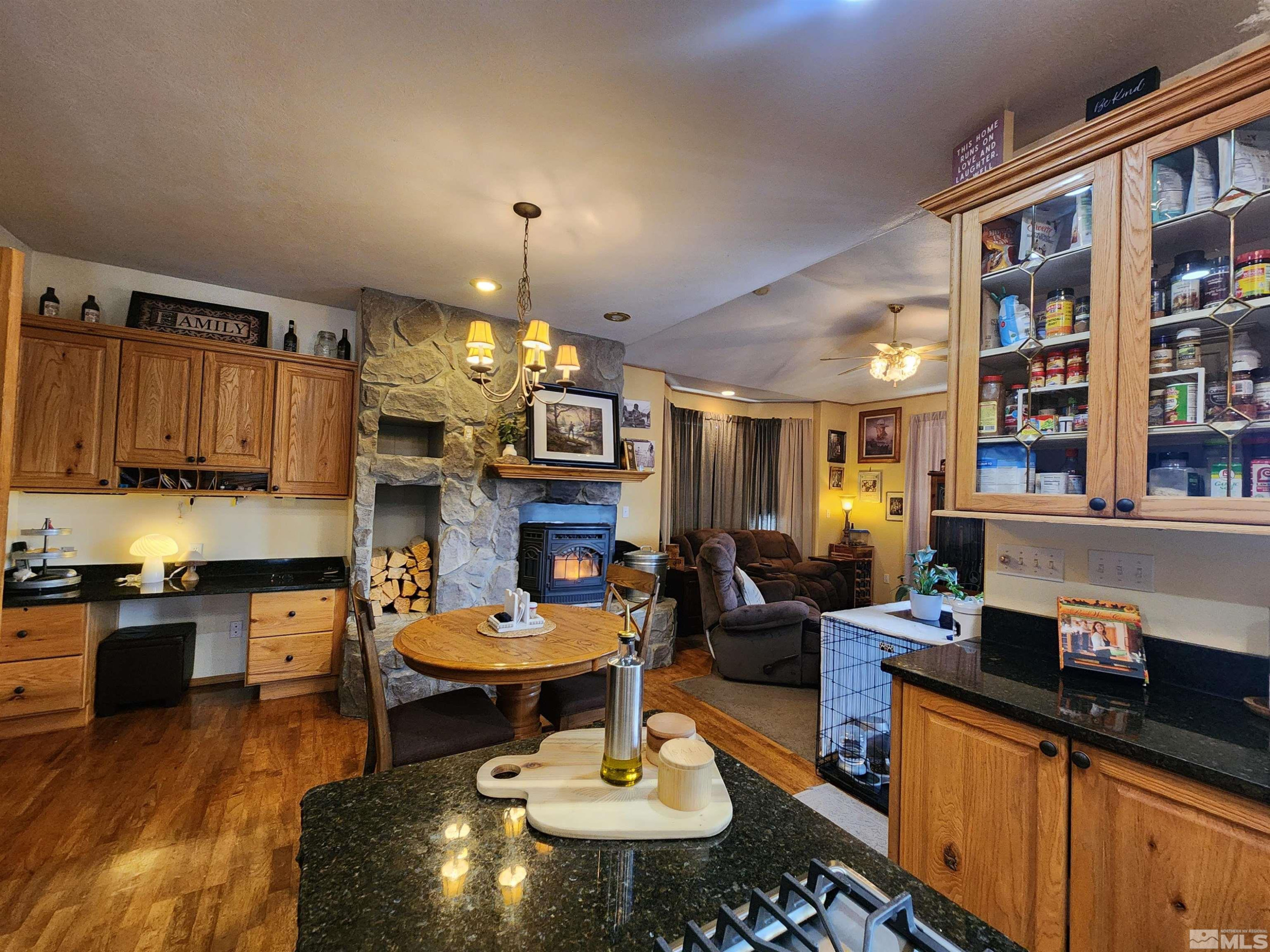 271 Greencrest Drive Property Photo 24