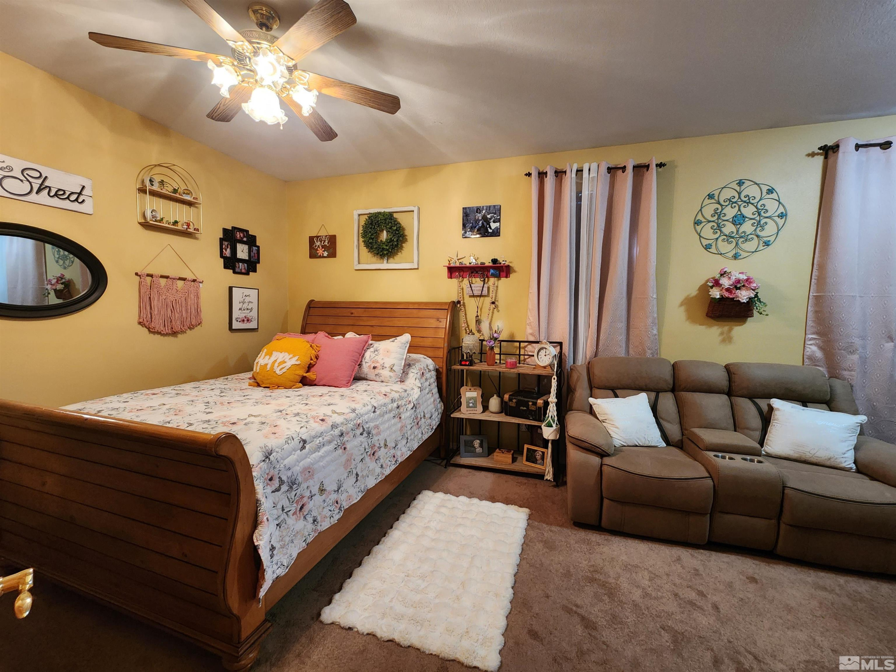 271 Greencrest Drive Property Photo 35