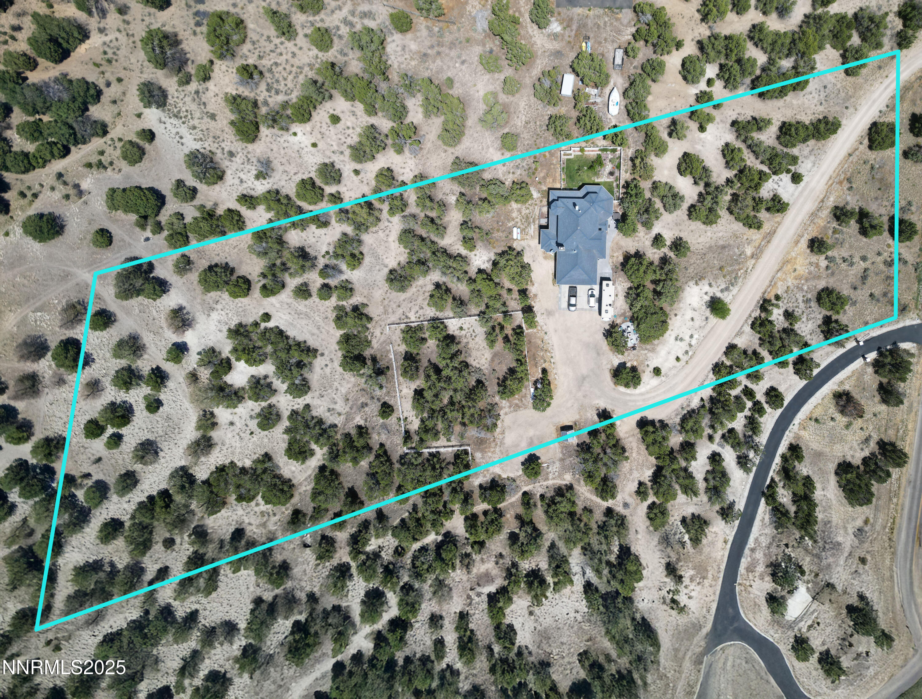 271 Greencrest Drive Property Photo 52