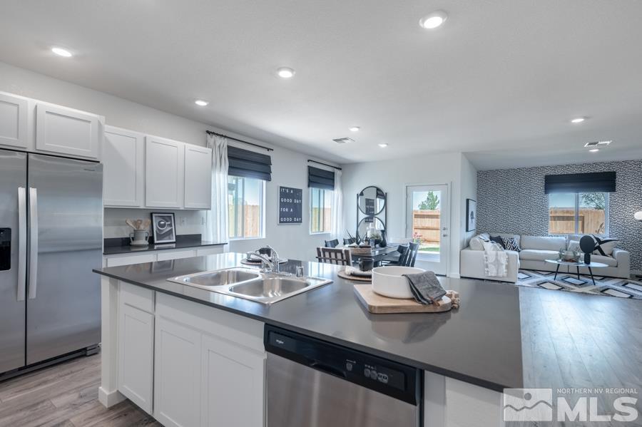 7526 Grassy Plains Drive Lot #49 Property Photo 6