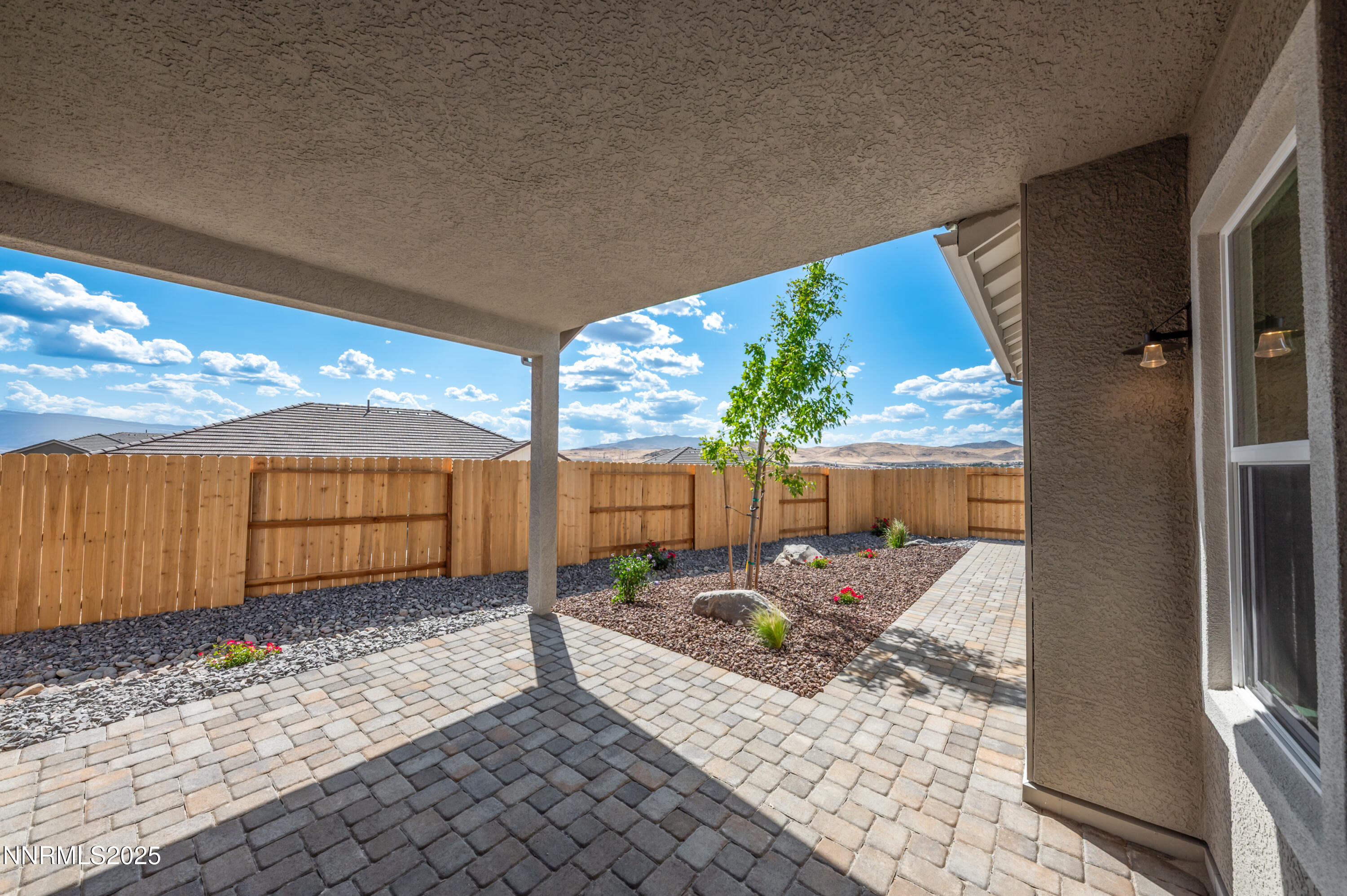 1358 Silver View Cir Property Photo 3