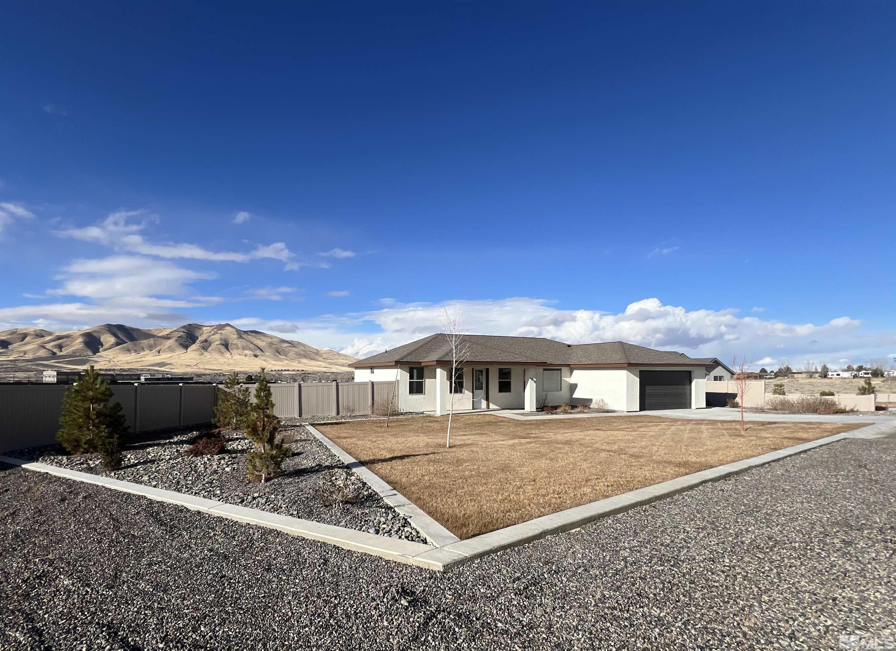 5970 Packsaddle Rd. Property Photo 4
