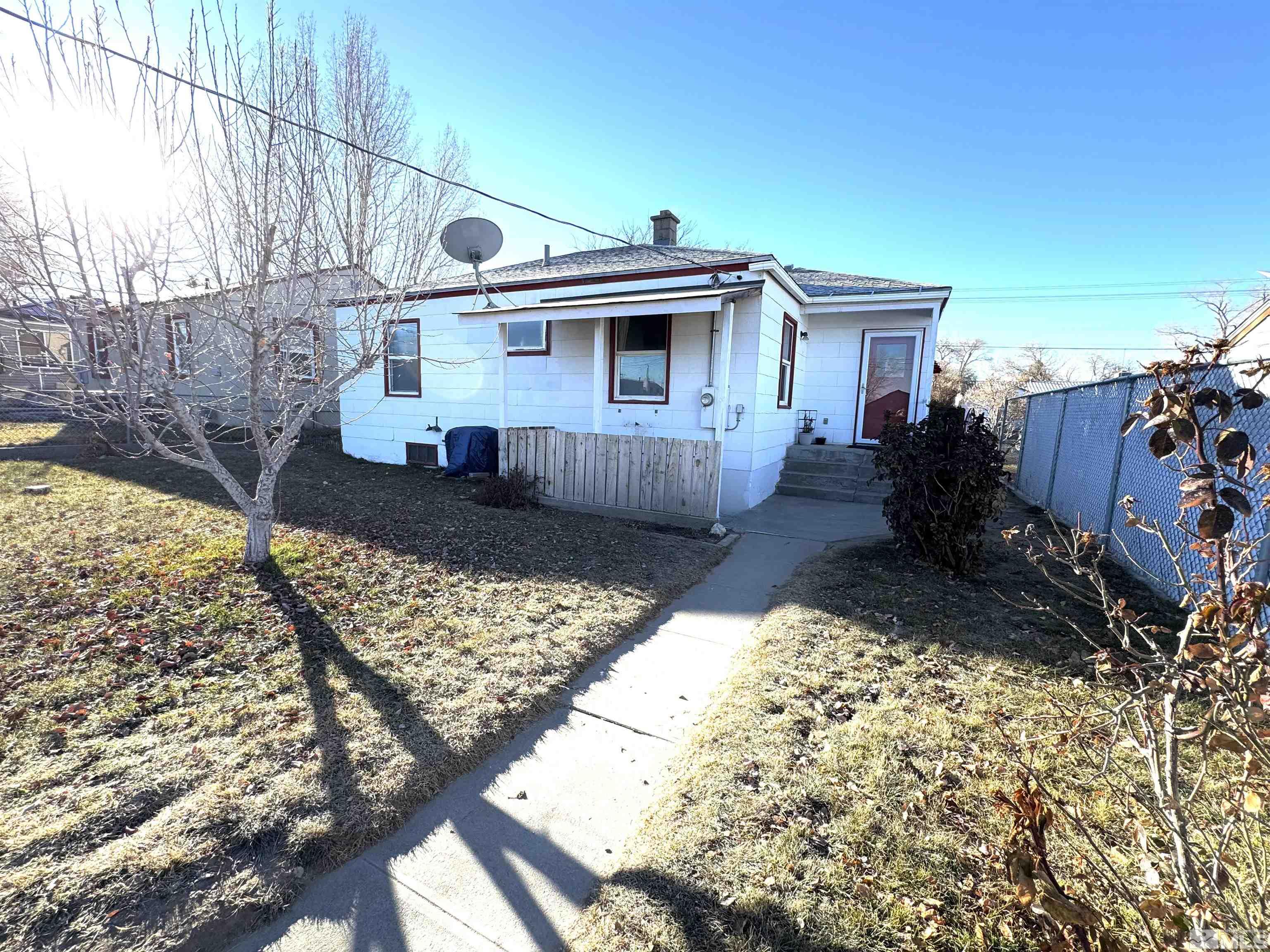 1345 S Bridge St Property Photo 13