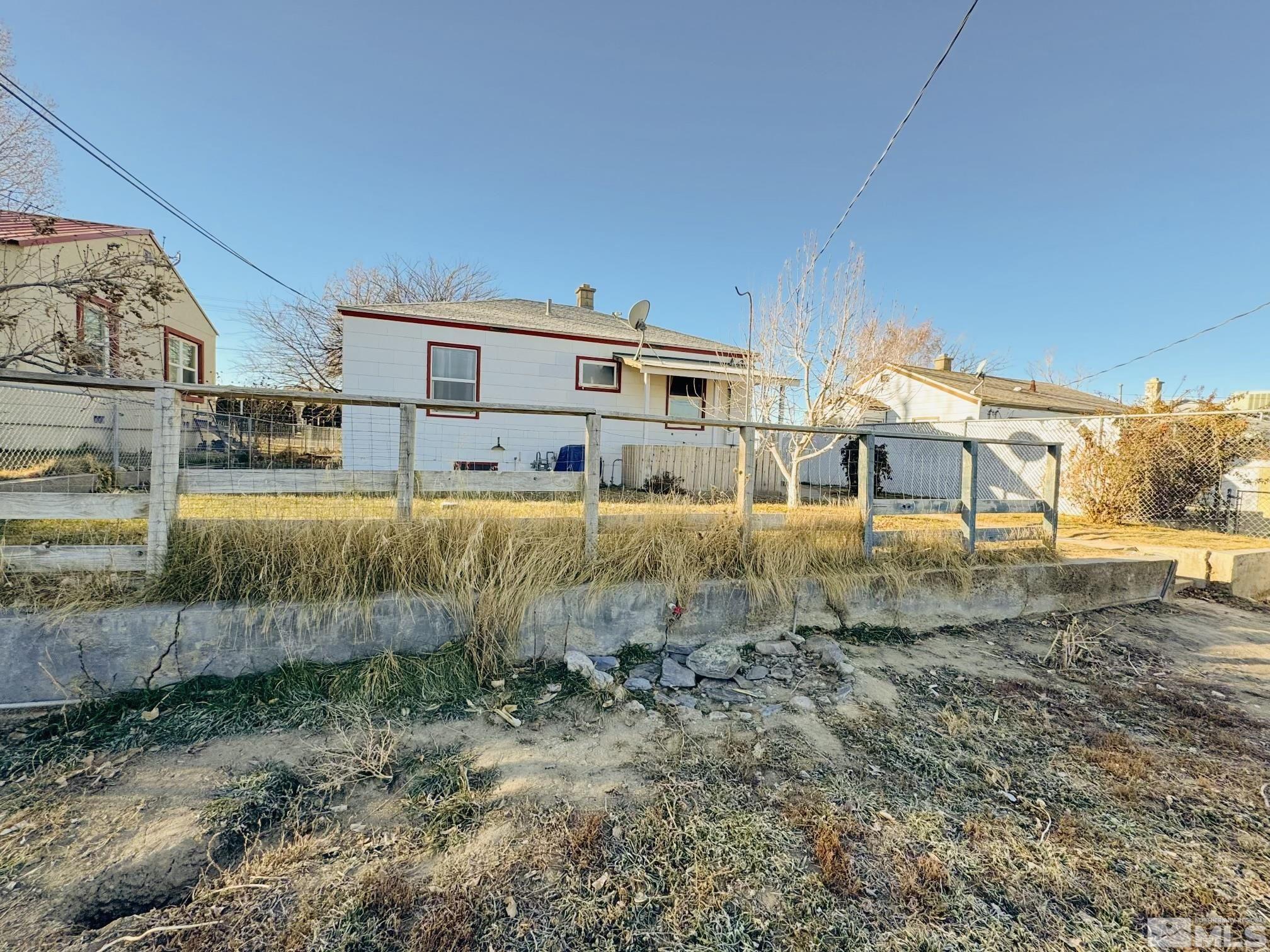 1345 S Bridge St Property Photo 14