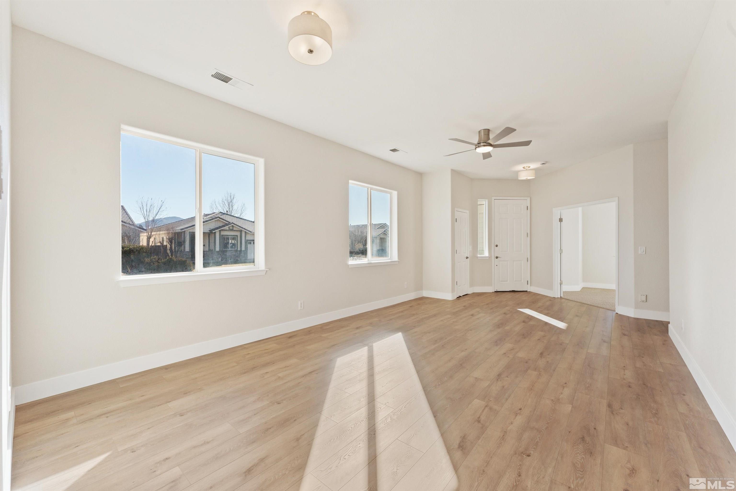 1058 Chip Ct Property Photo 6