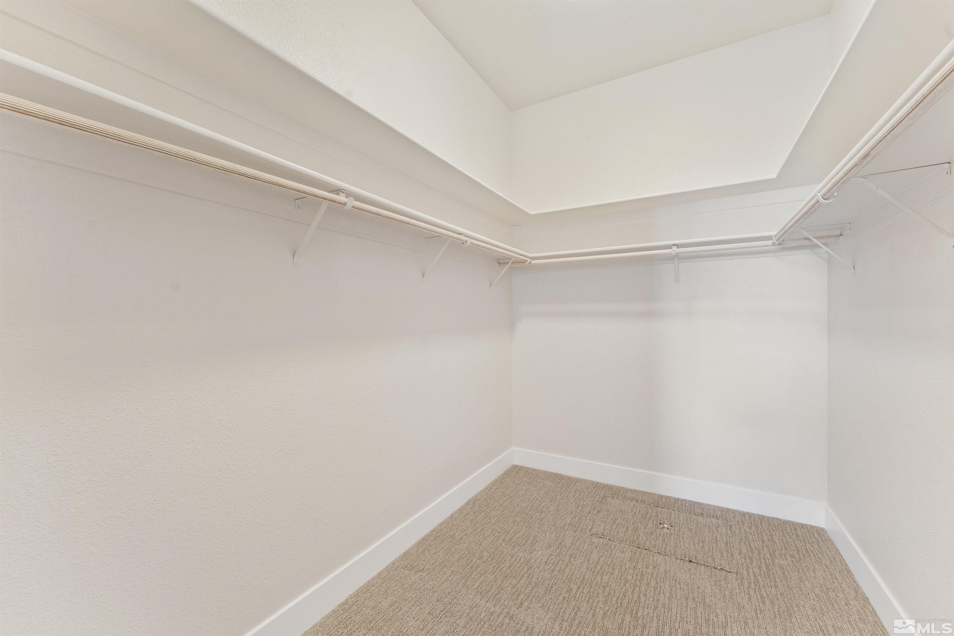 1058 Chip Ct Property Photo 16