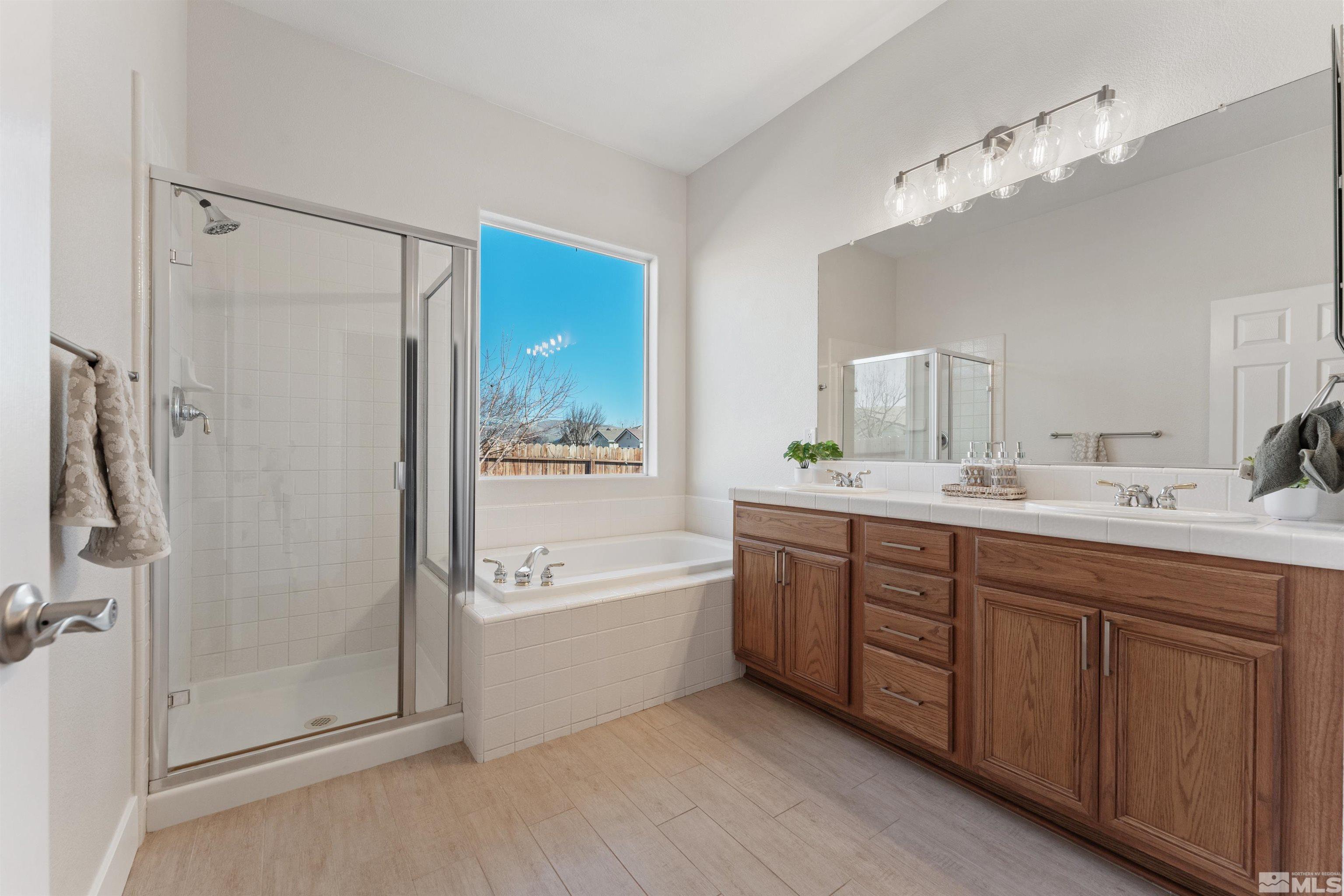 1058 Chip Ct Property Photo 17
