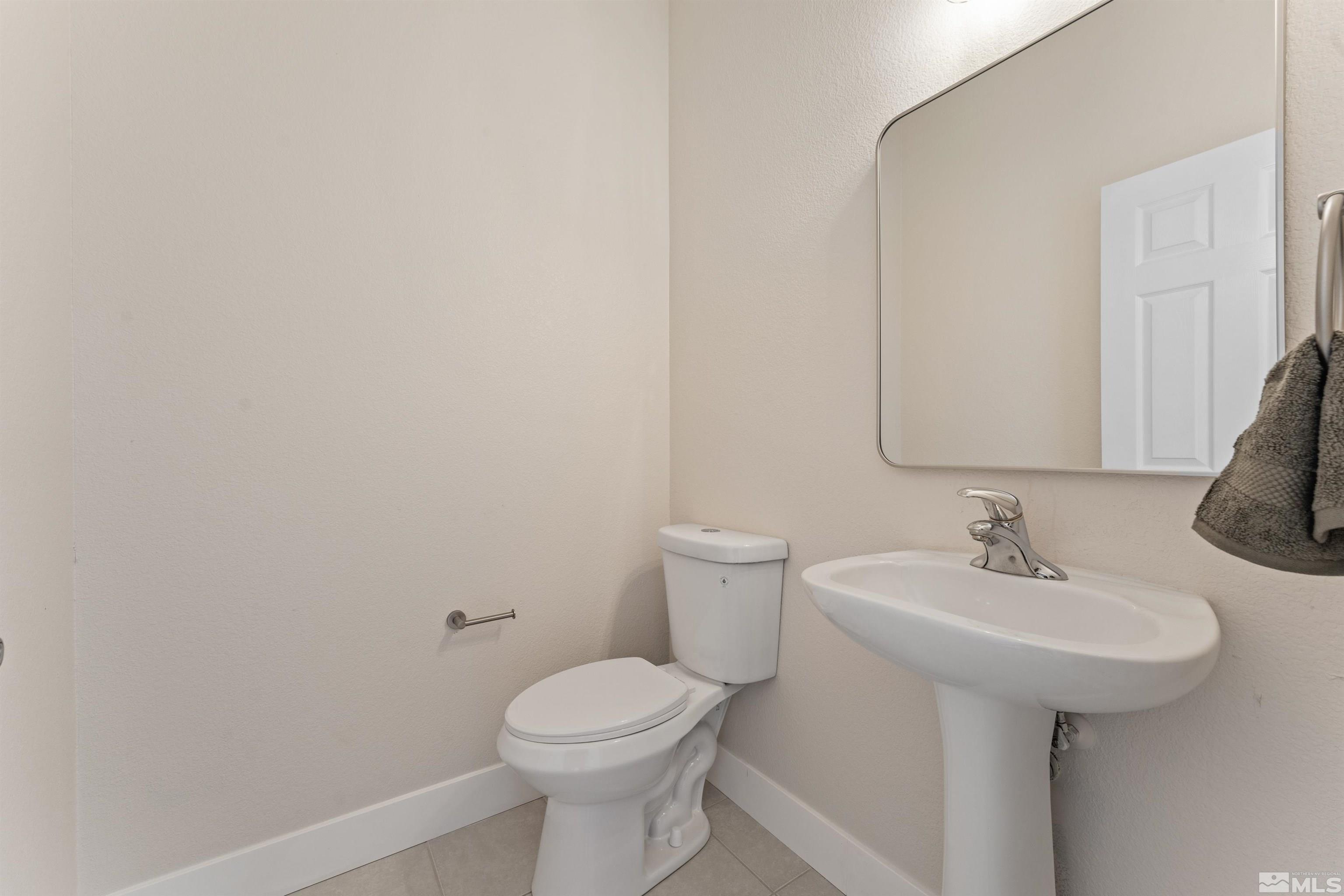 1058 Chip Ct Property Photo 23