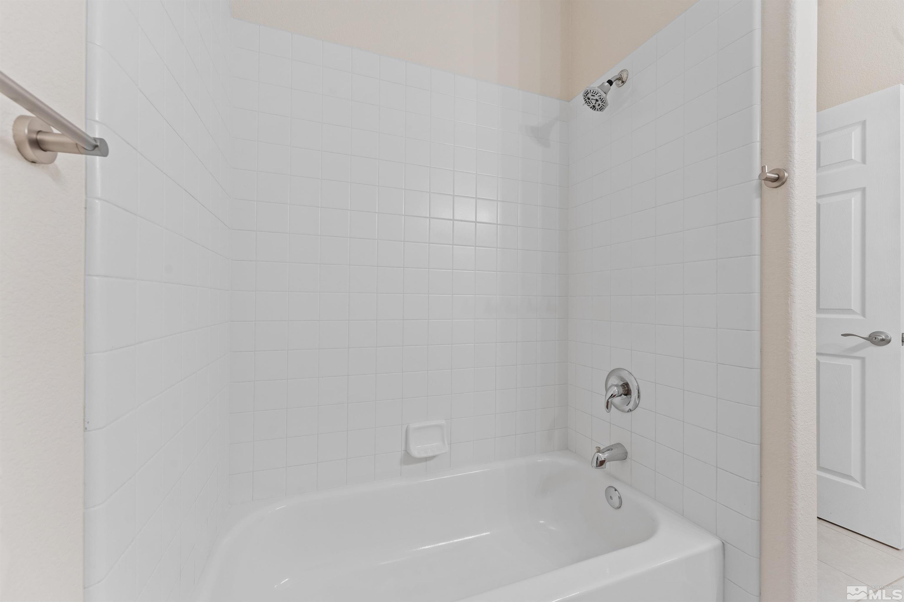 1058 Chip Ct Property Photo 31