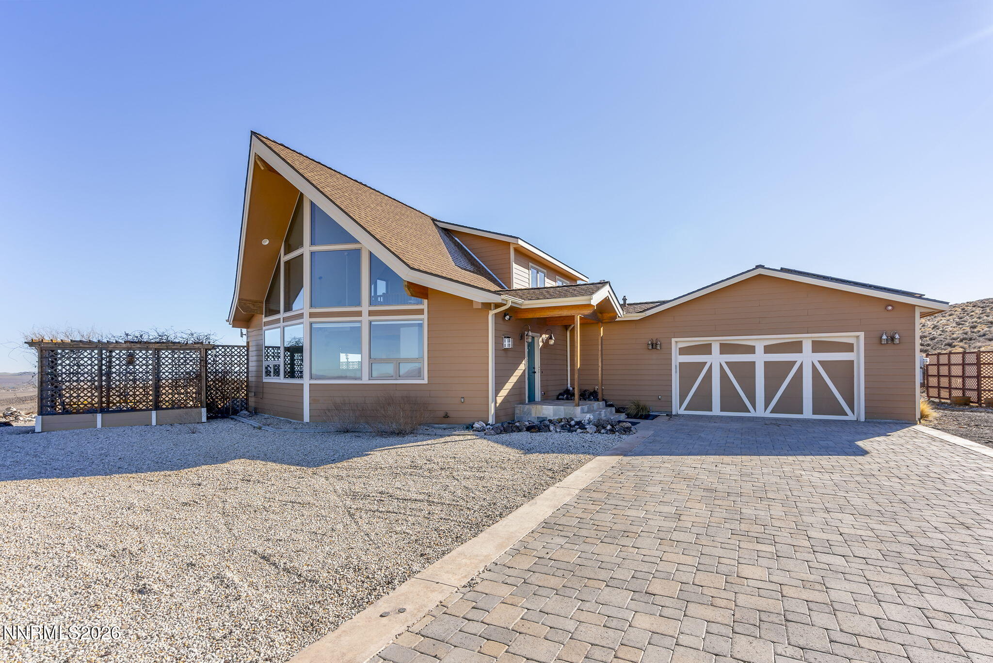 2330 Hillcrest Road Property Photo 1