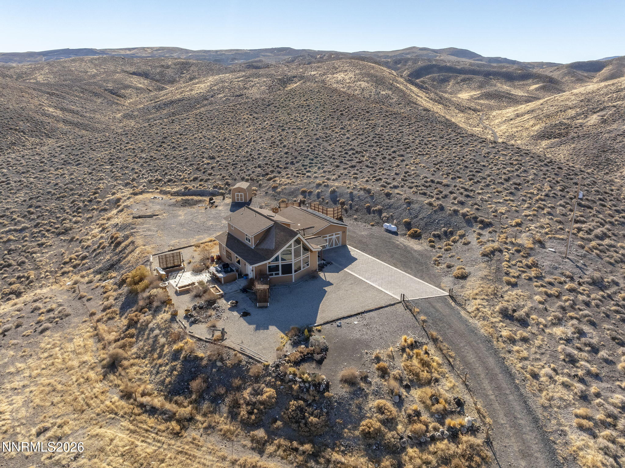 2330 Hillcrest Road Property Photo 4