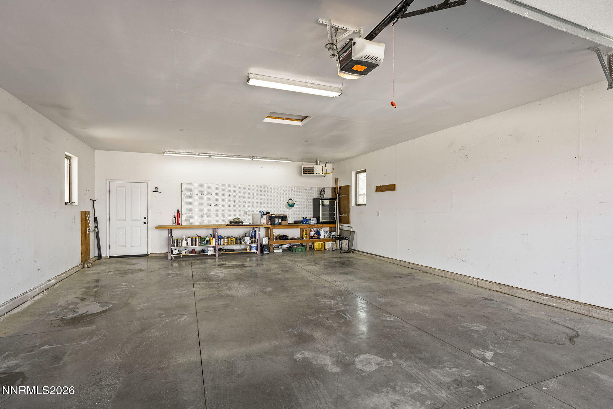 2330 Hillcrest Road Property Photo 31
