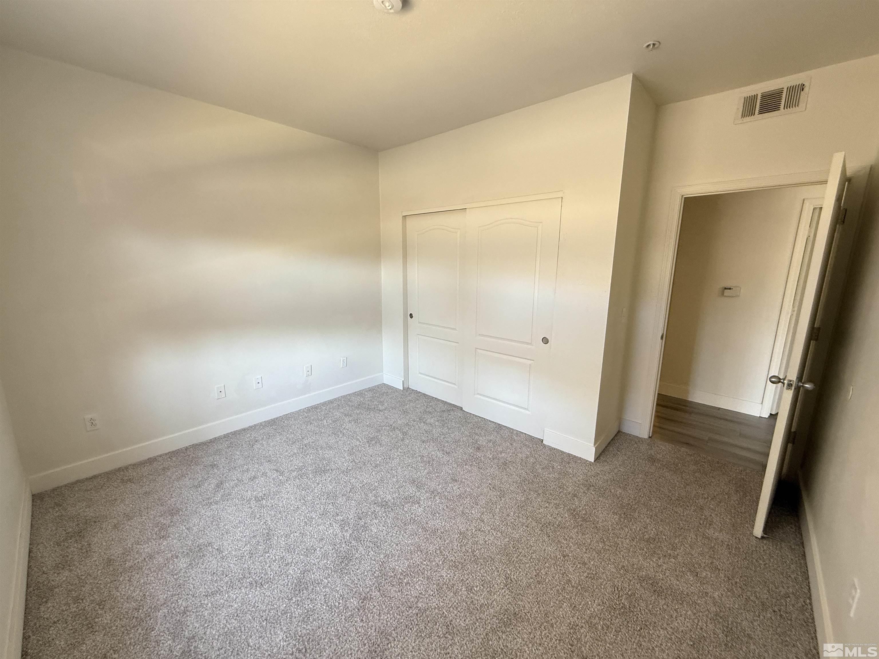 6850 Sharlands Ave Nn 1085 Property Photo 14