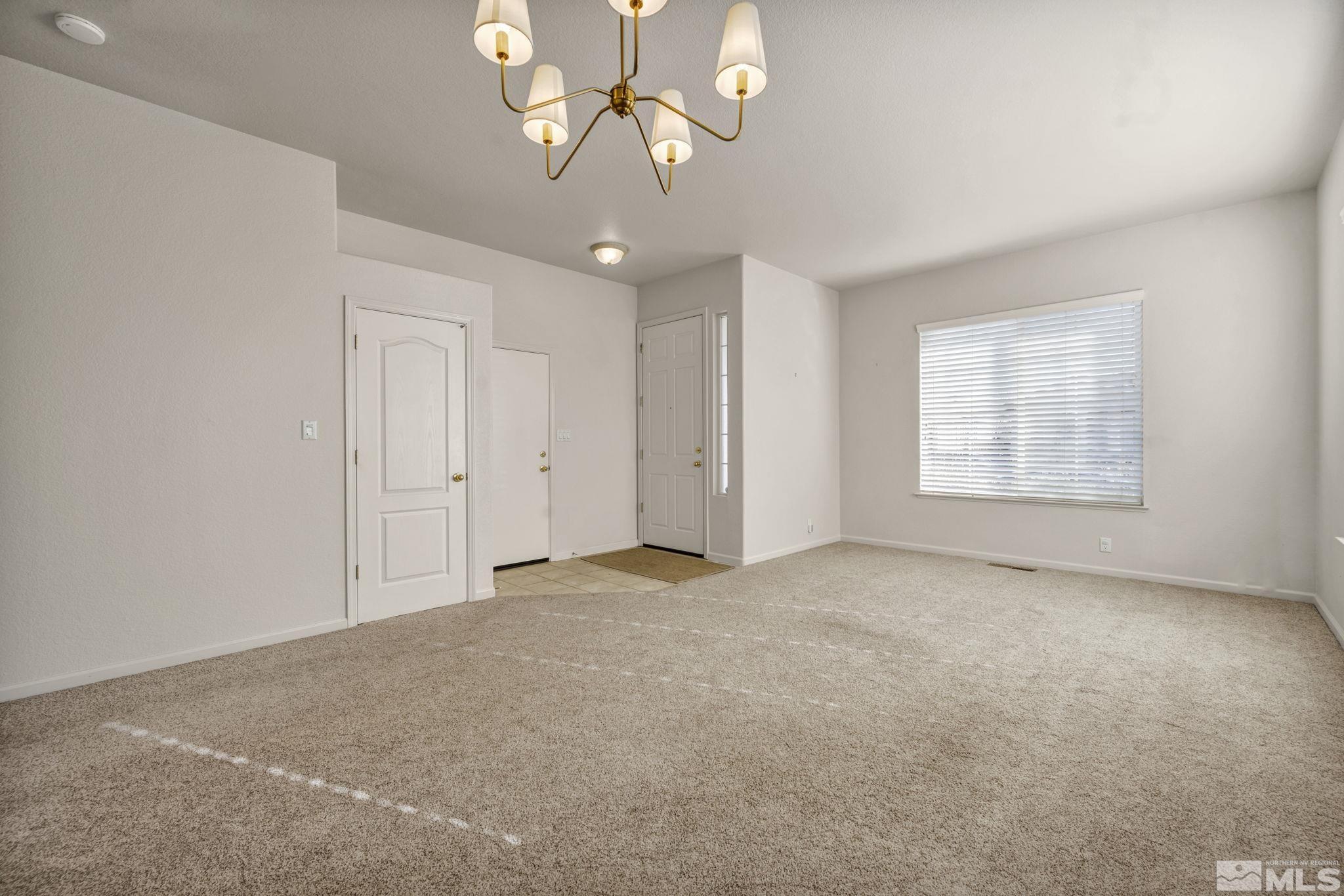 10055 Zephyr Heights Dr Property Photo 4