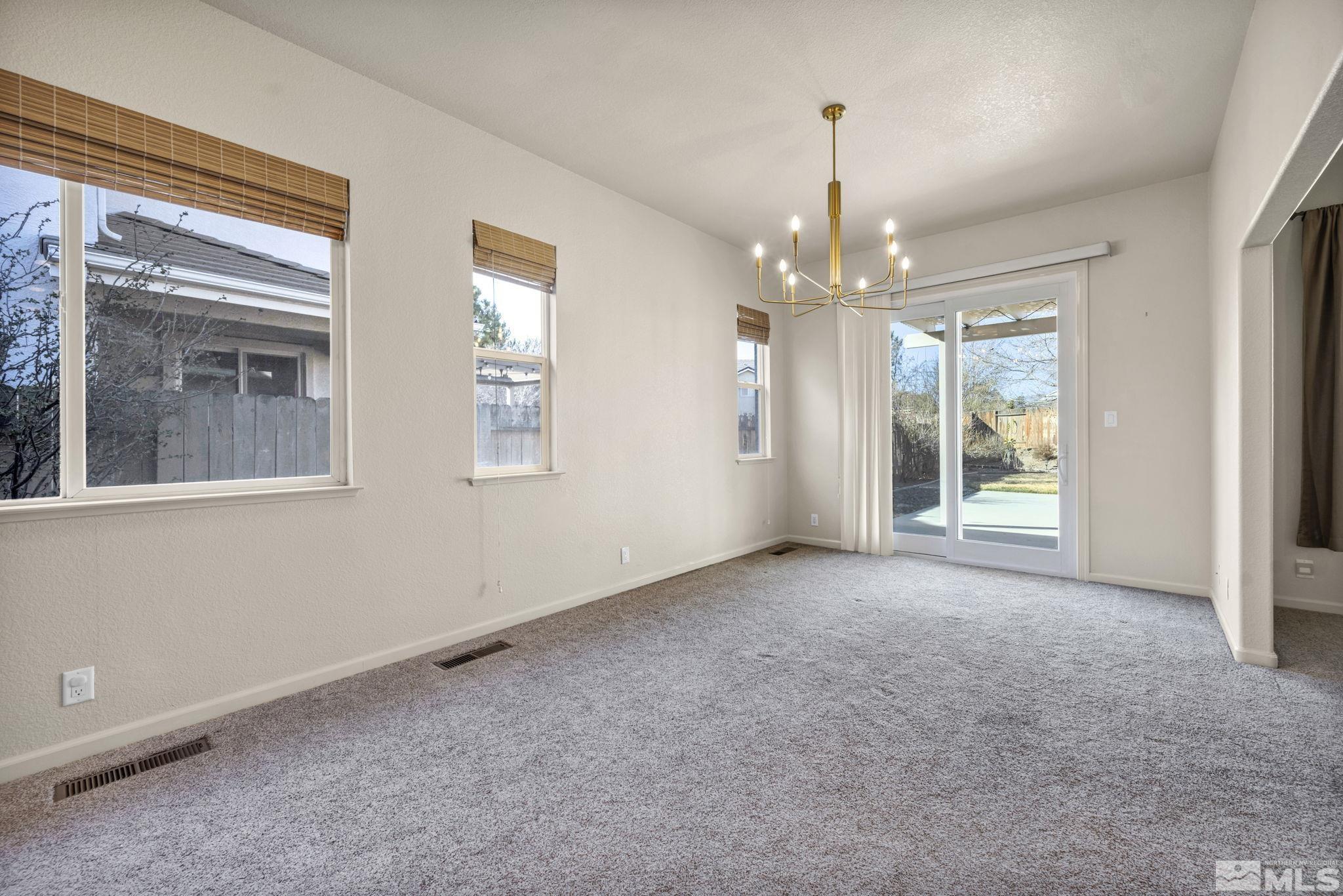 10055 Zephyr Heights Dr Property Photo 13