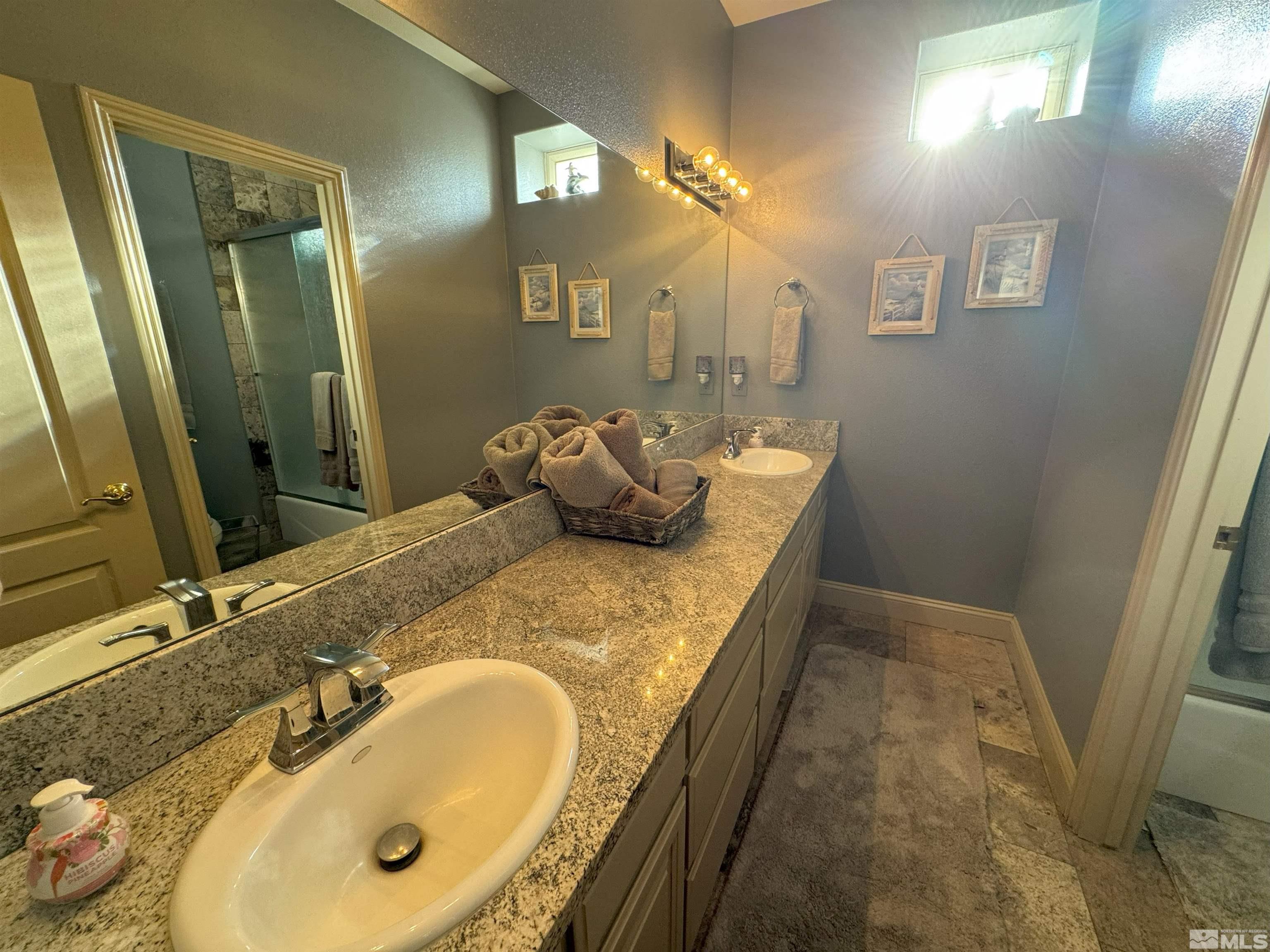 12720 Fieldcreek Ln. Property Photo 31