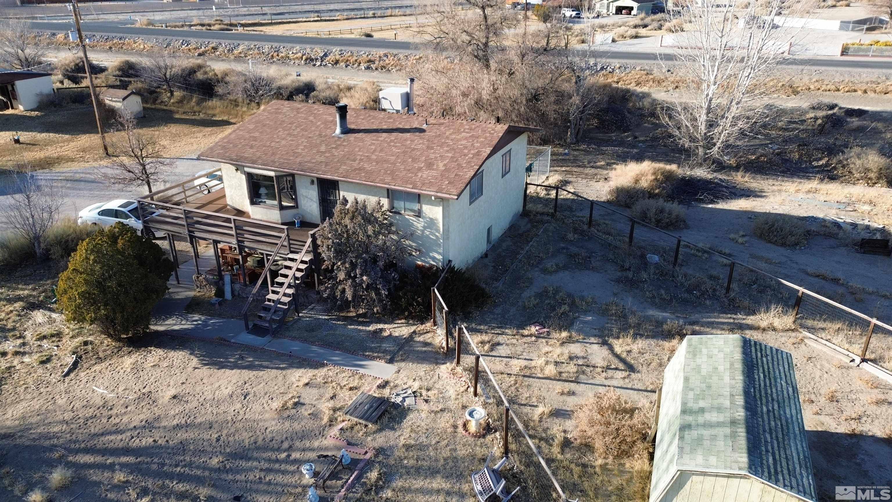 1990 Auction Rd Property Photo 1
