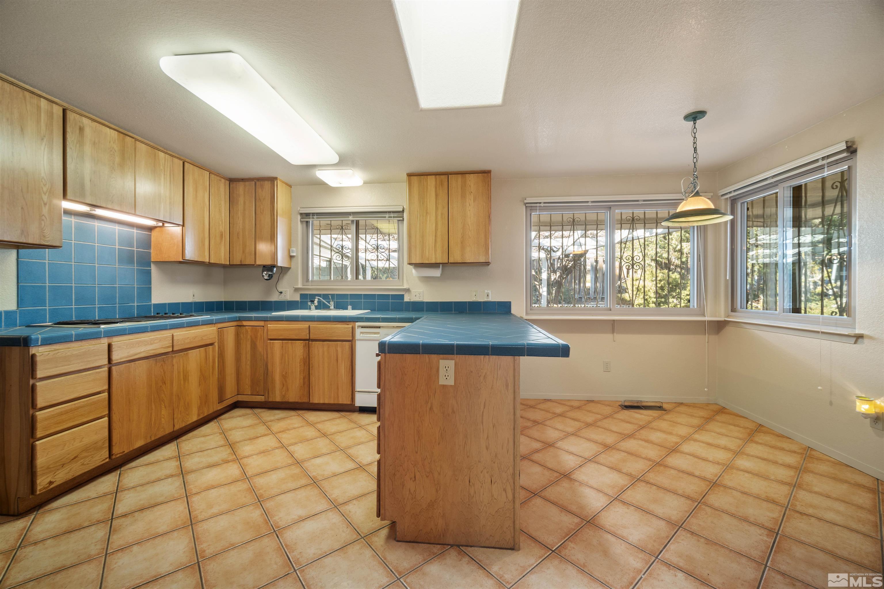 13460 S Hills Dr Property Photo 11