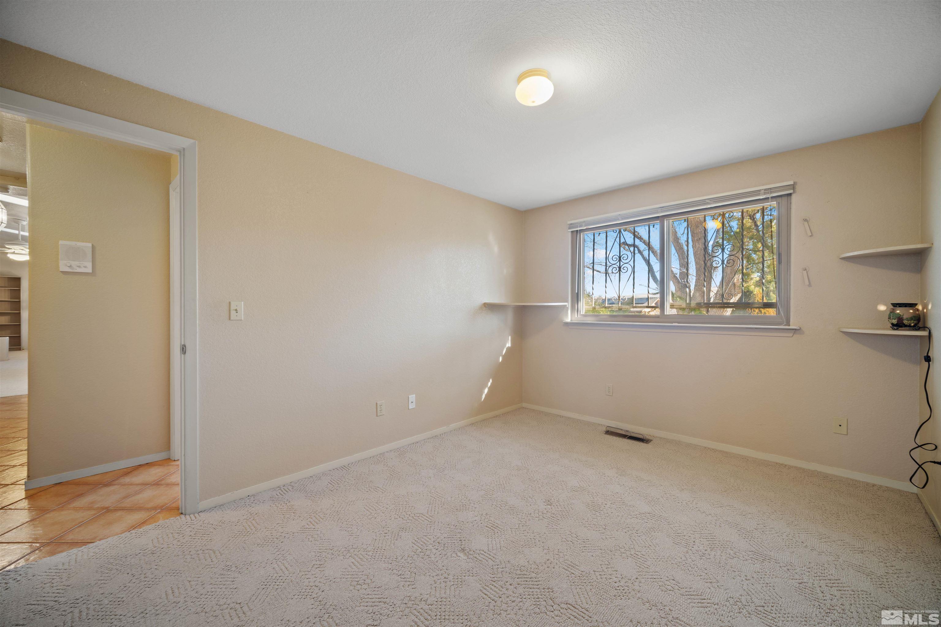 13460 S Hills Dr Property Photo 23