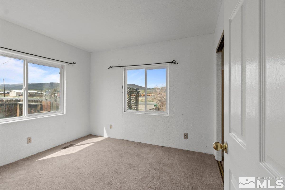 2760 Winnemucca Property Photo 14