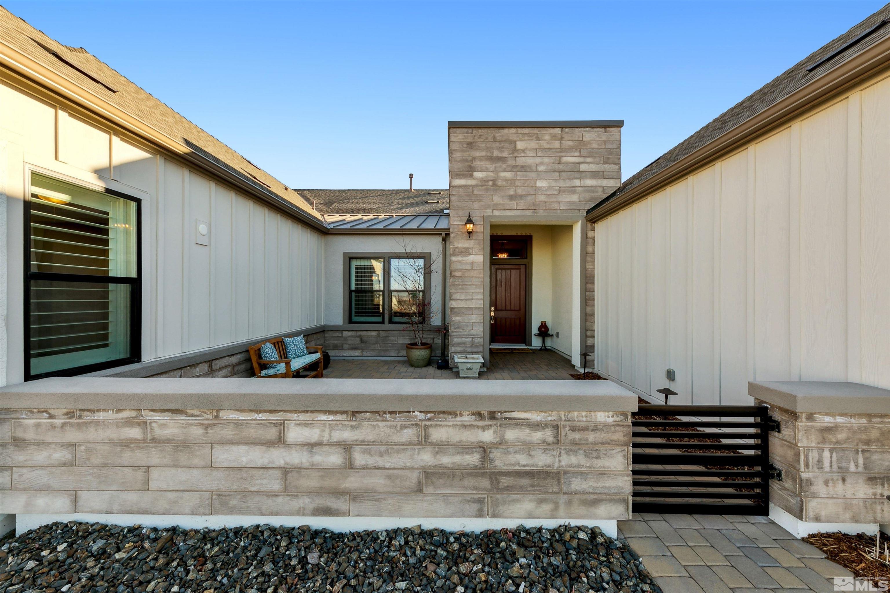 3004 Copper Stone Drive Property Photo 4