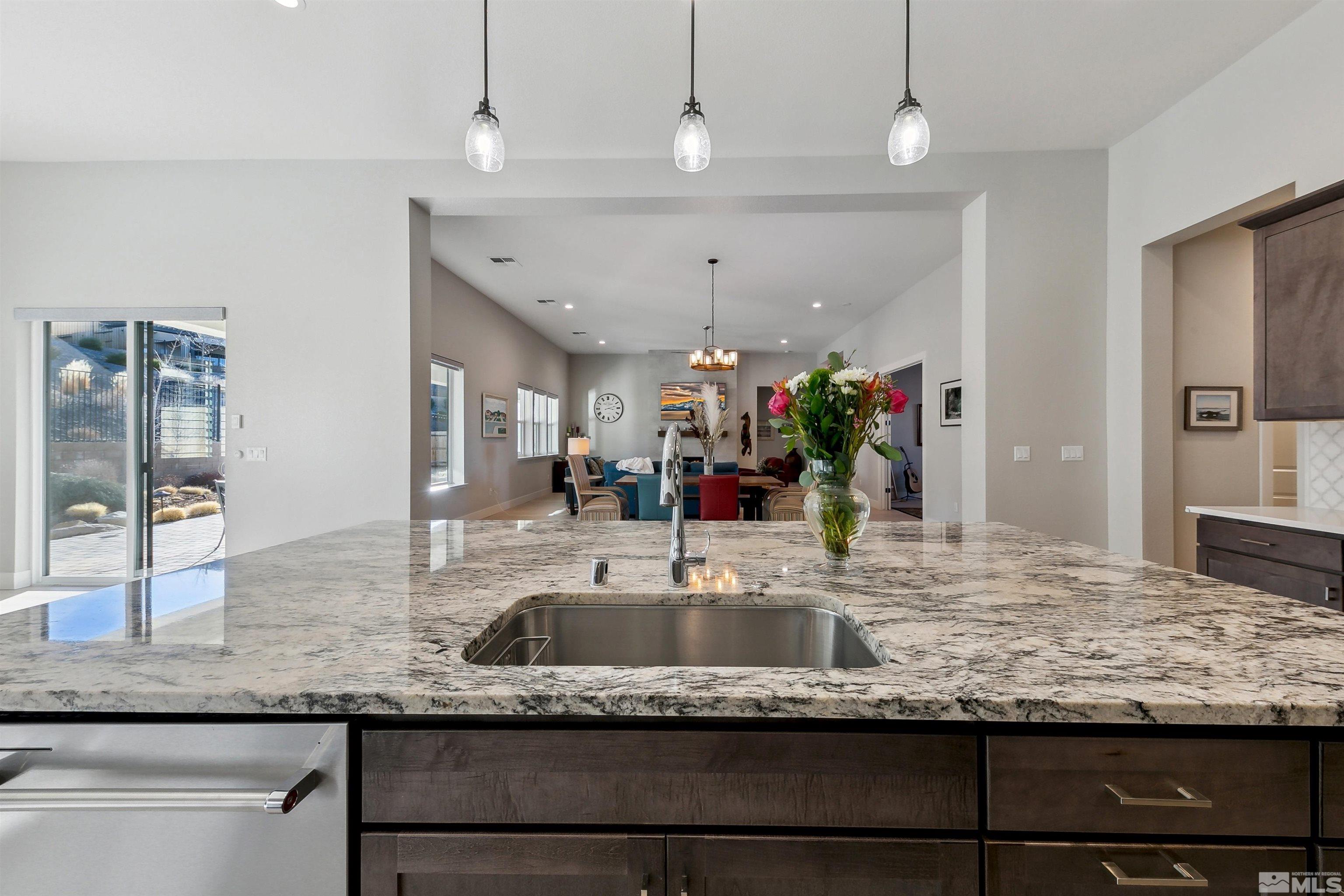 3004 Copper Stone Drive Property Photo 14