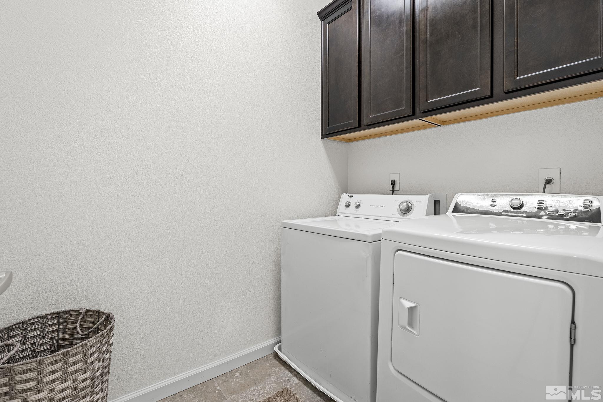 3205 Sterling Ridge Cir Property Photo 14