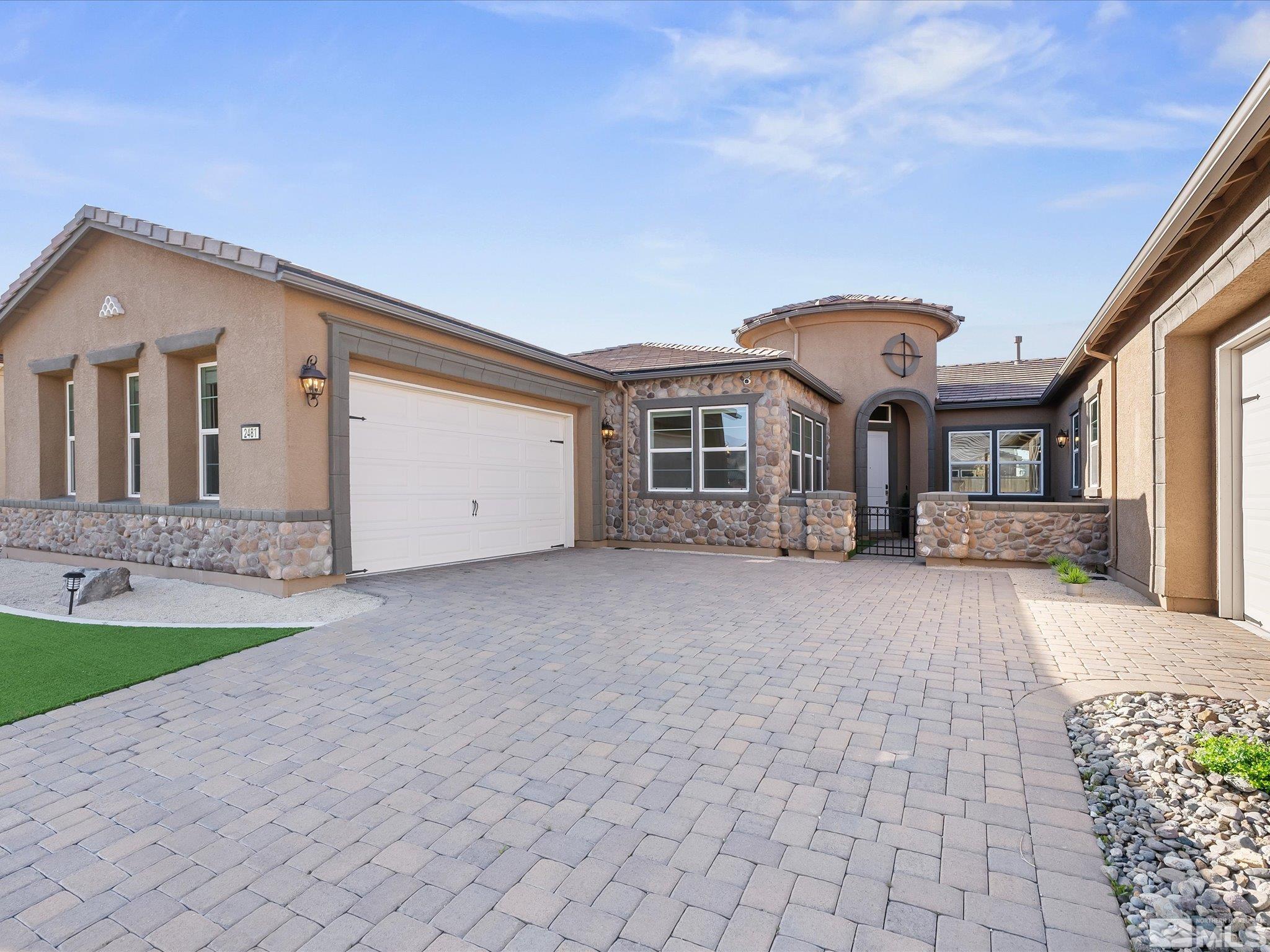 2481 Stonetrack Trl Property Photo 3