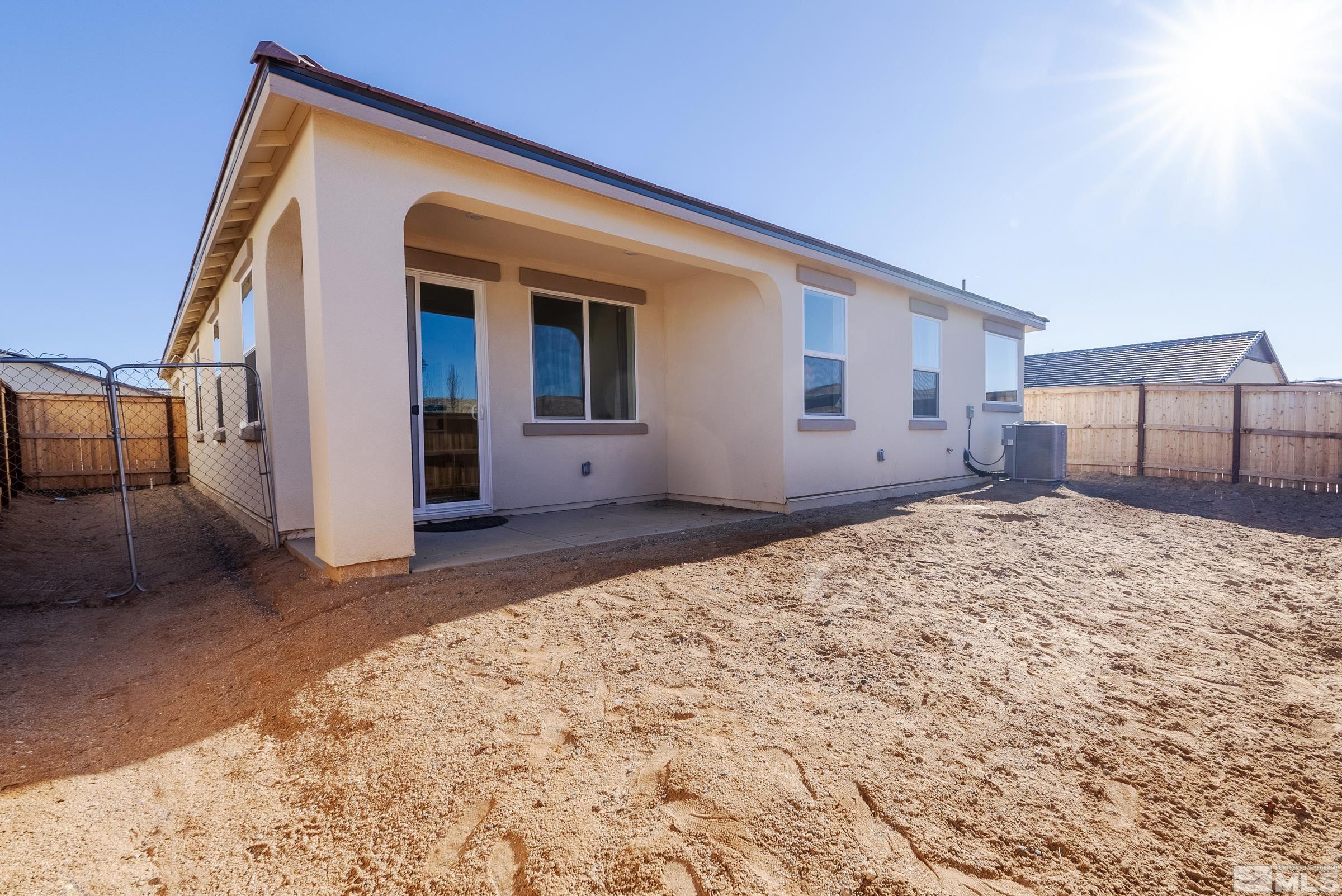 6182 Farm House Ct Property Photo 15
