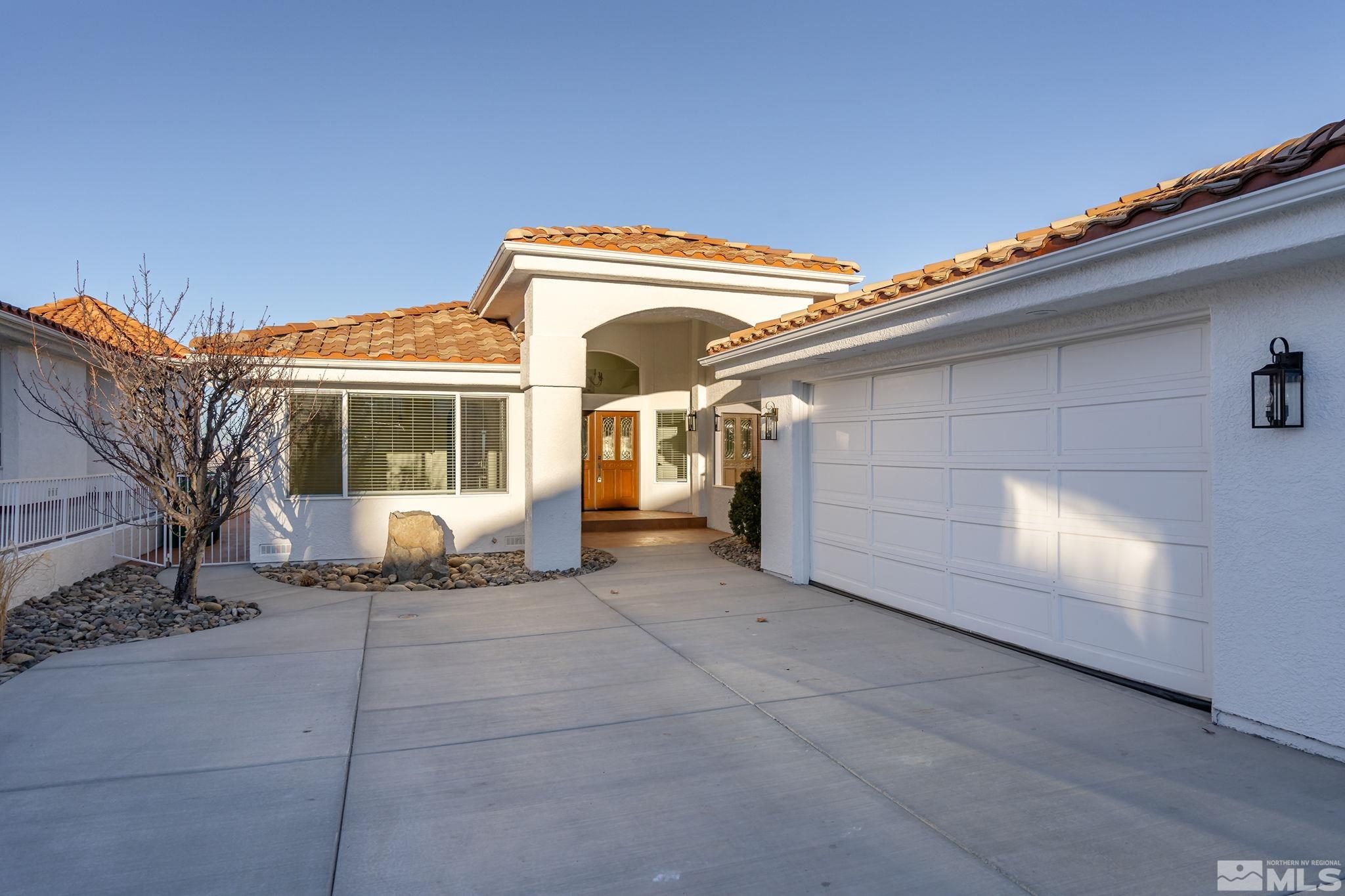 3140 Villa Marbella Circle Property Photo 3