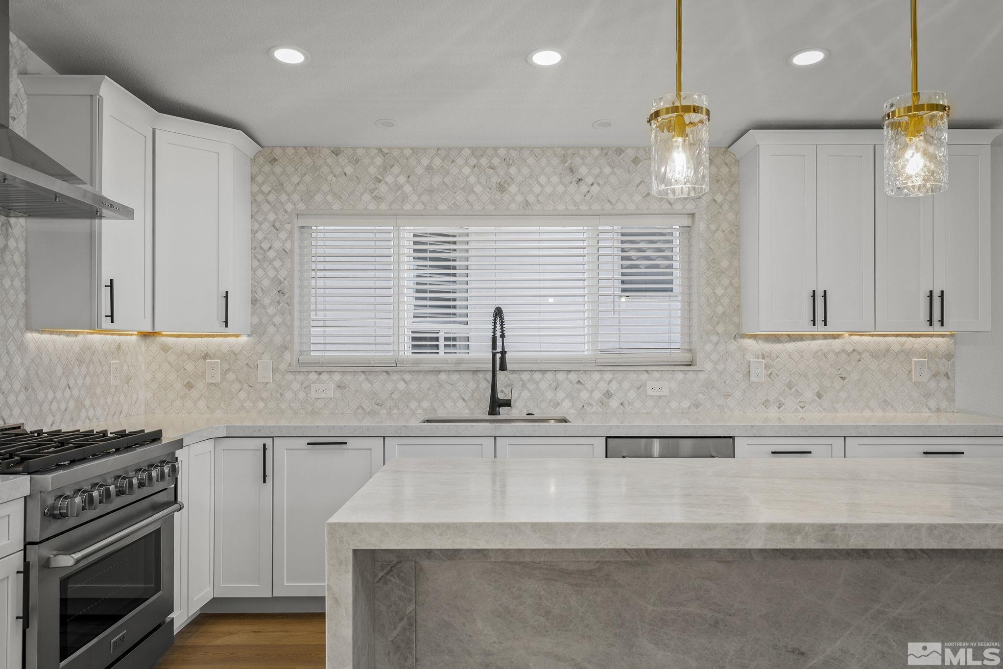 3140 Villa Marbella Circle Property Photo 16