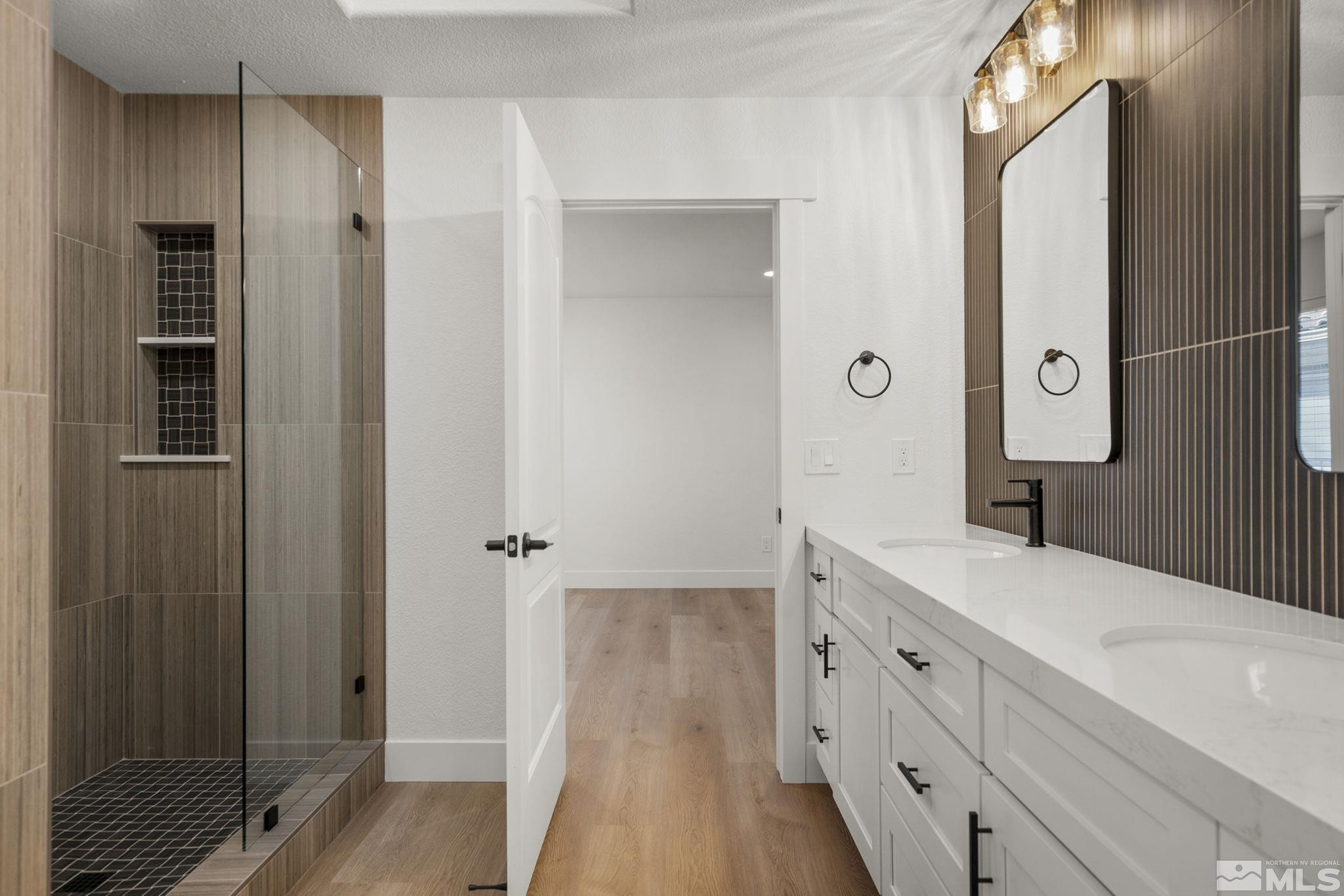 3140 Villa Marbella Circle Property Photo 33