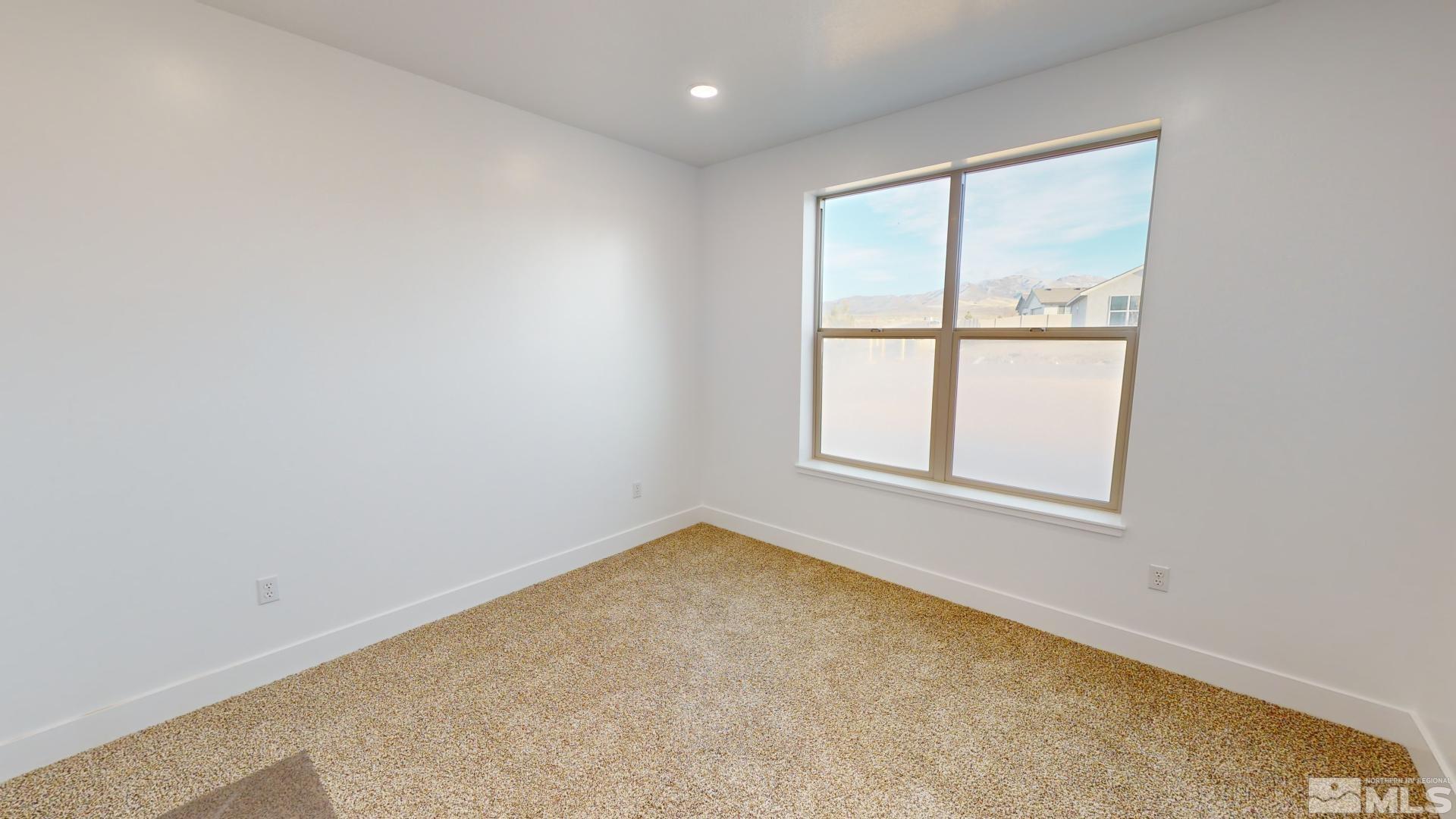 5960 Packsaddle Rd Property Photo 13
