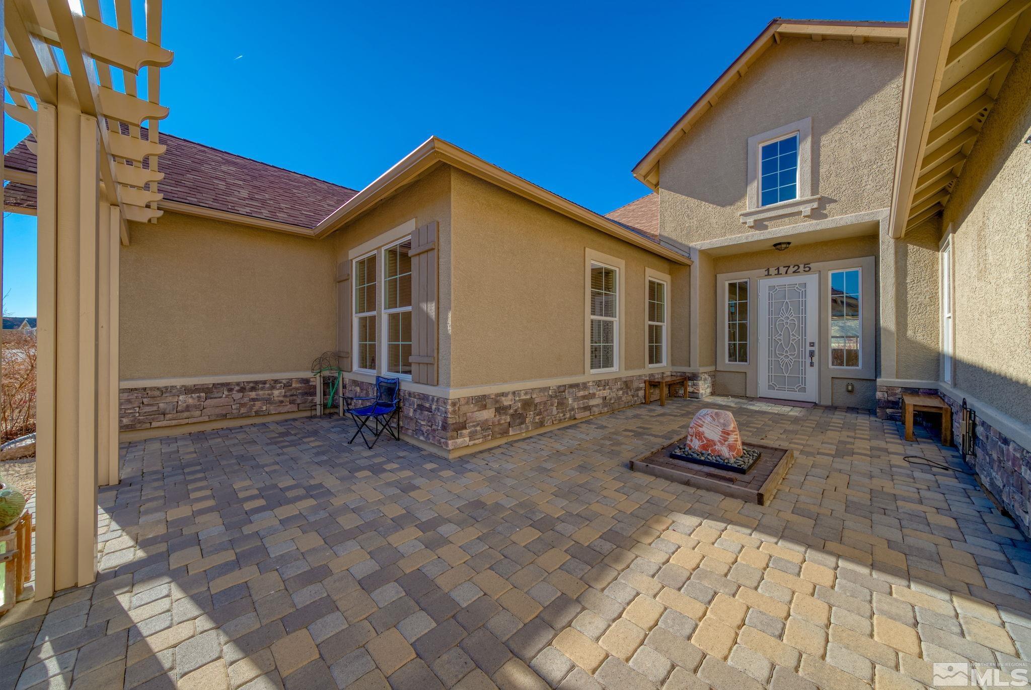11725 Paradise View Dr. Property Photo 5
