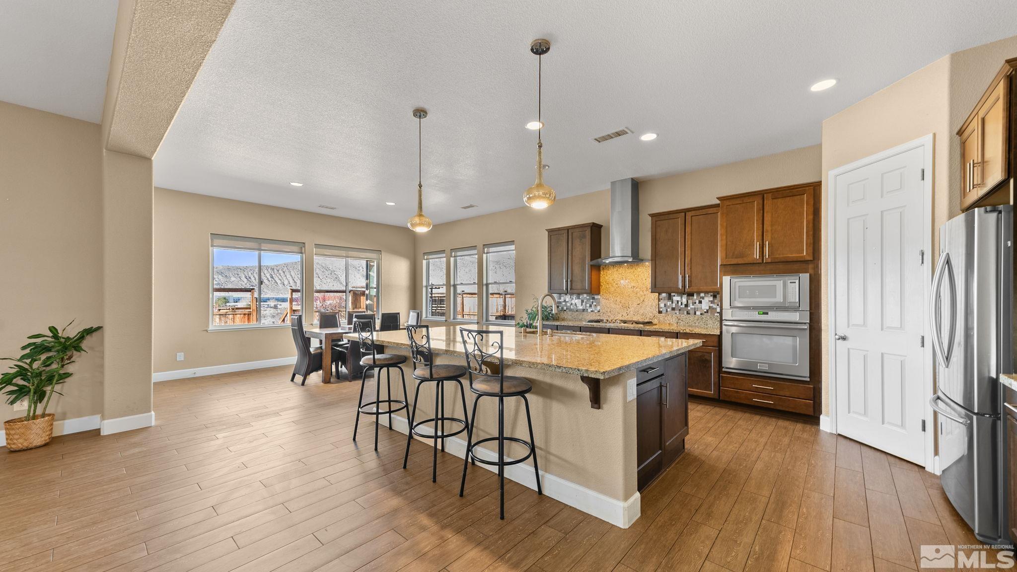 11725 Paradise View Dr. Property Photo 12