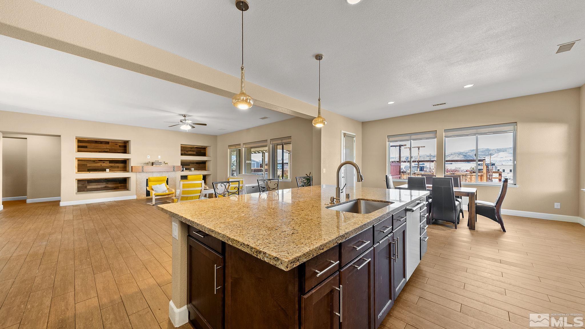 11725 Paradise View Dr. Property Photo 14