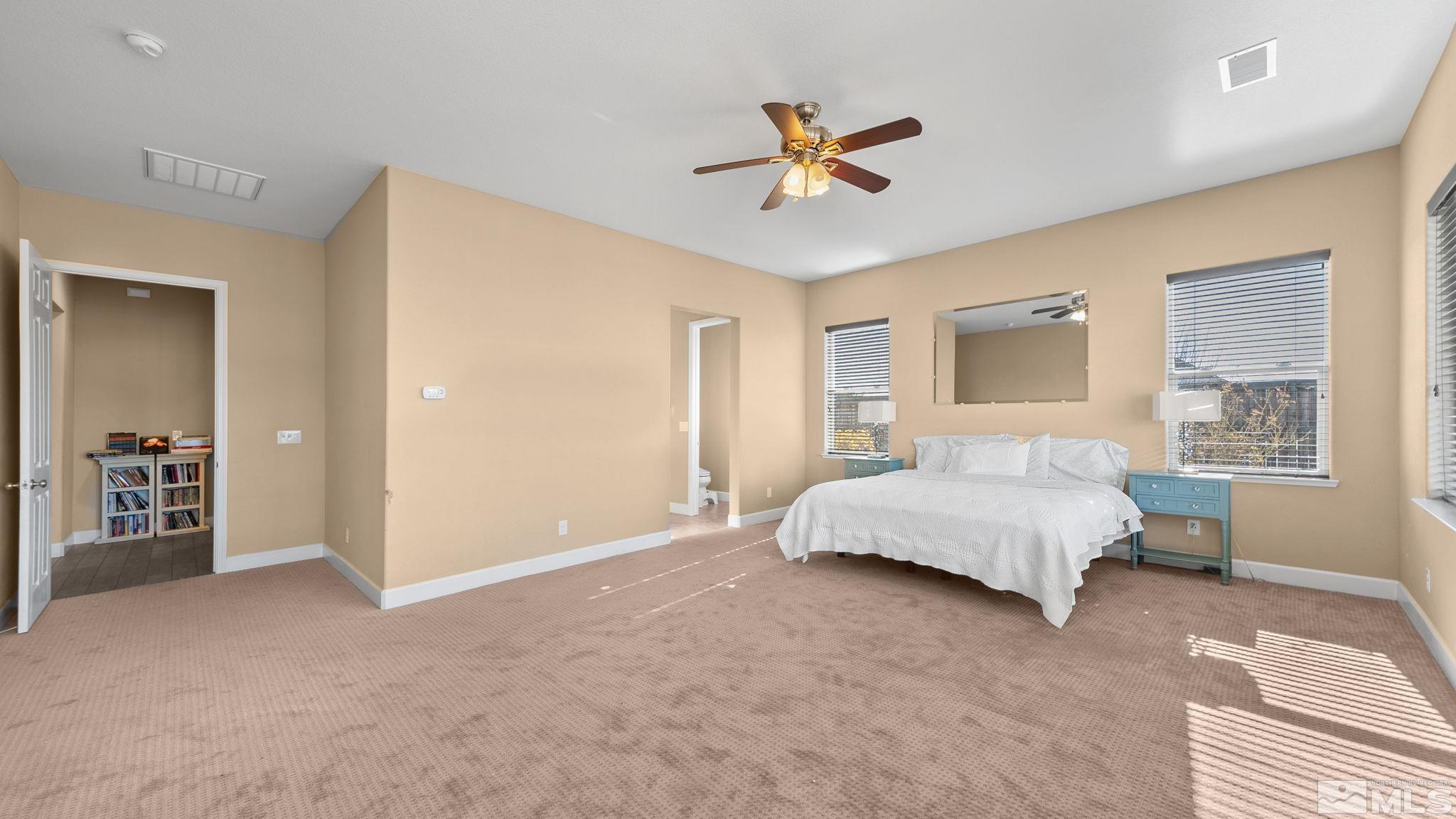 11725 Paradise View Dr. Property Photo 20