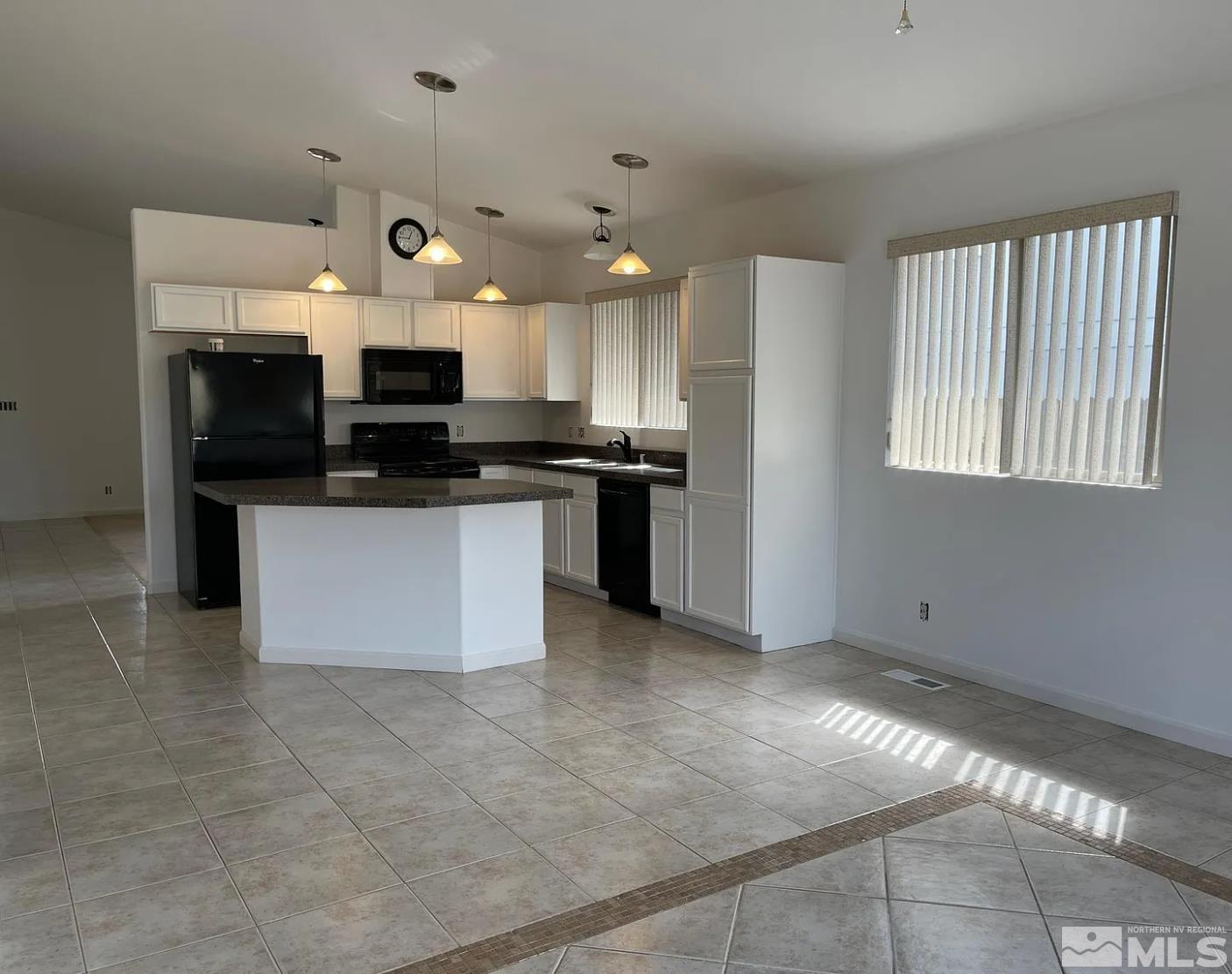 1715 Polo Park Dr Property Photo 7