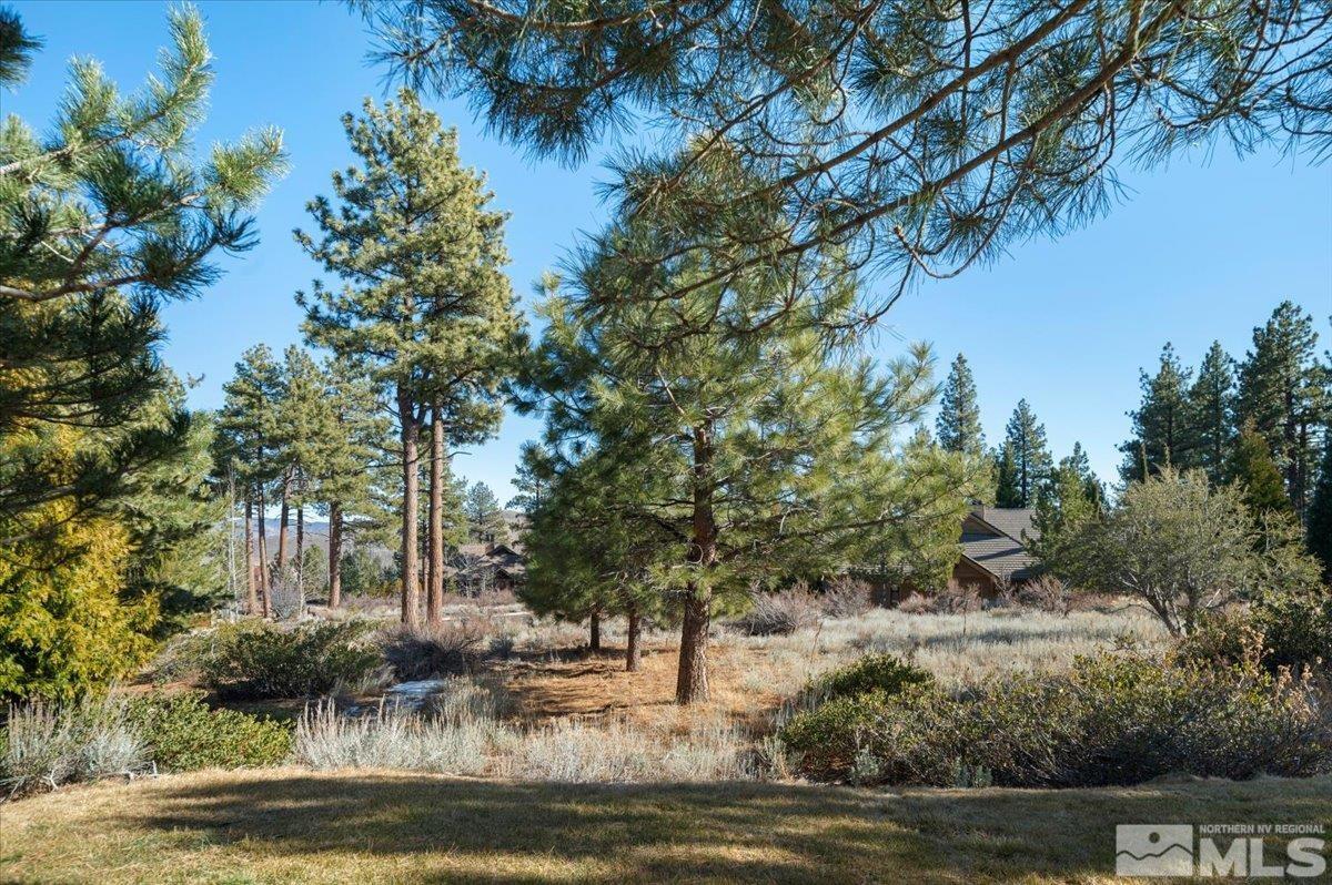 5715 Nordend Way Property Photo 6