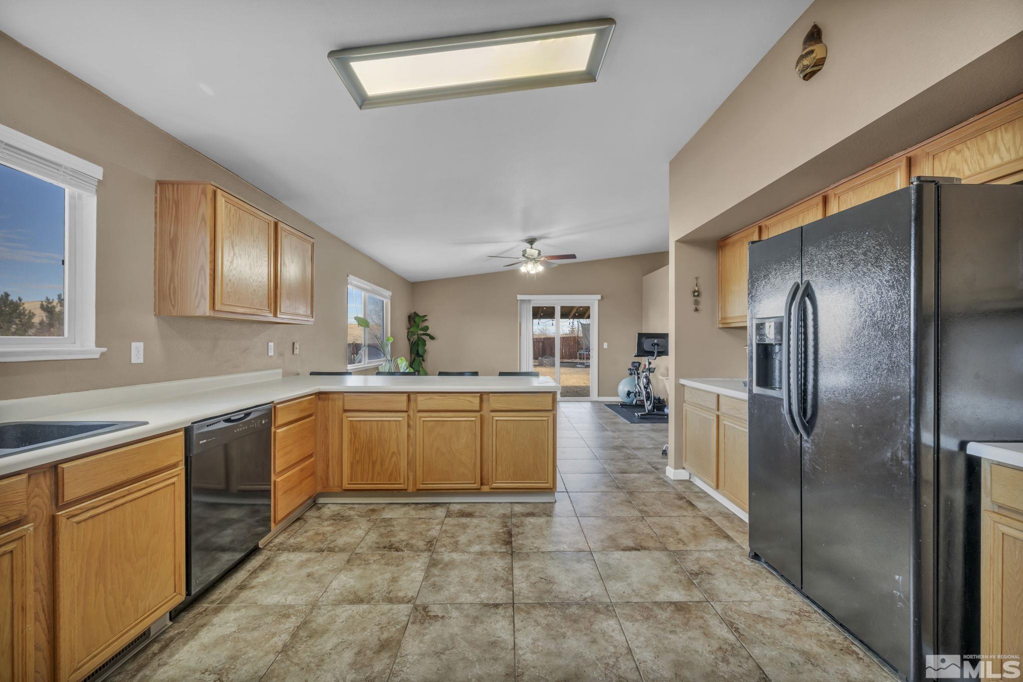 747 Snowdrop Court Property Photo 6