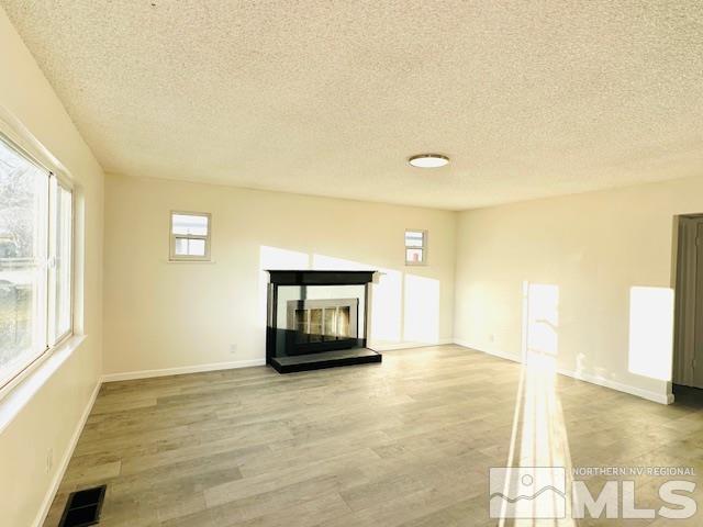 1570 Radcliffe Dr Property Photo 5