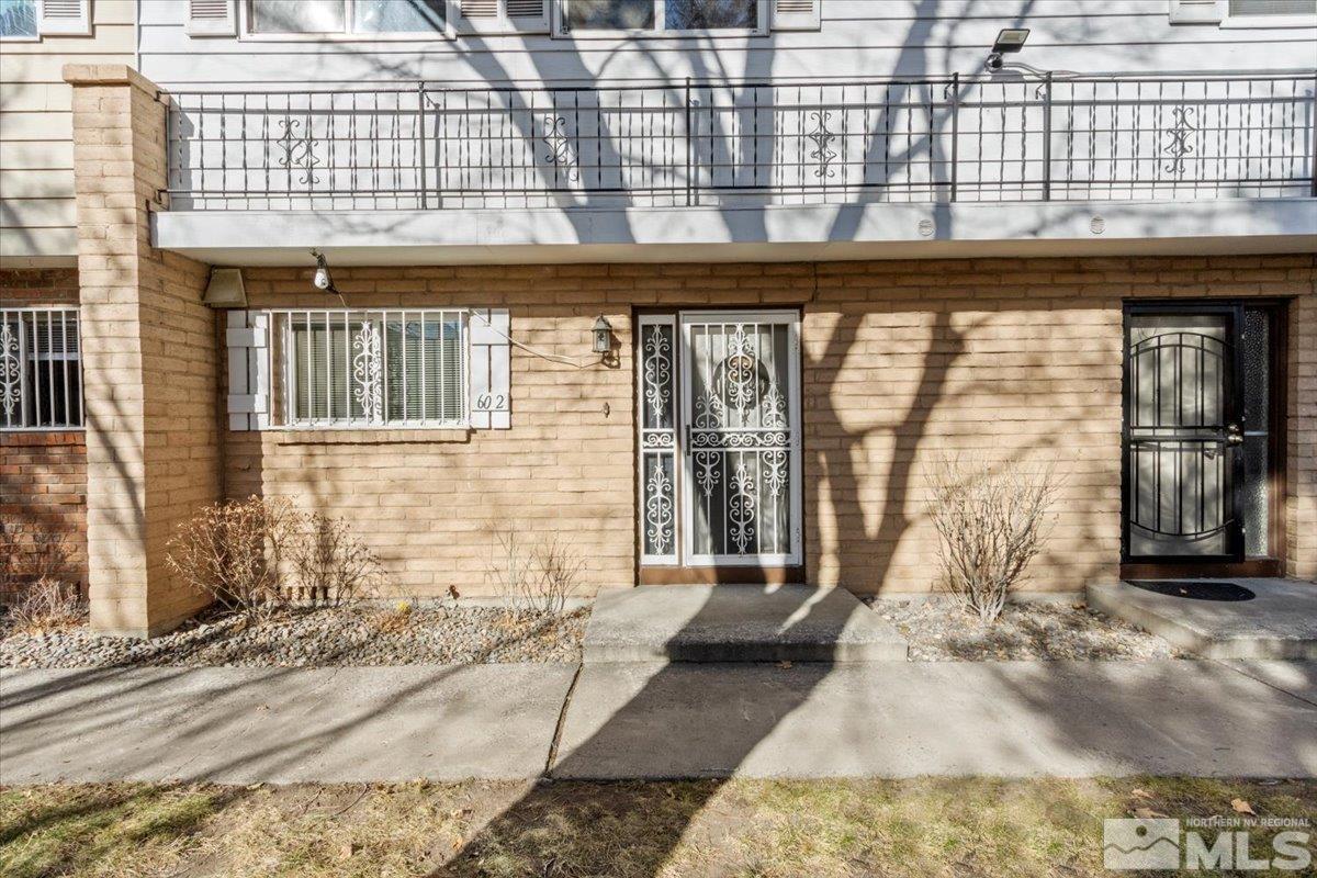602 Smithridge Park Townhouse 4 Unit 602 2 Property Photo 2