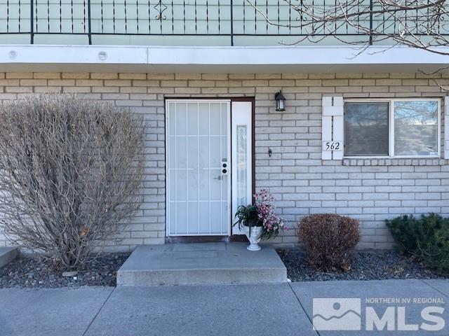 562 Smithridge Park Property Photo 15