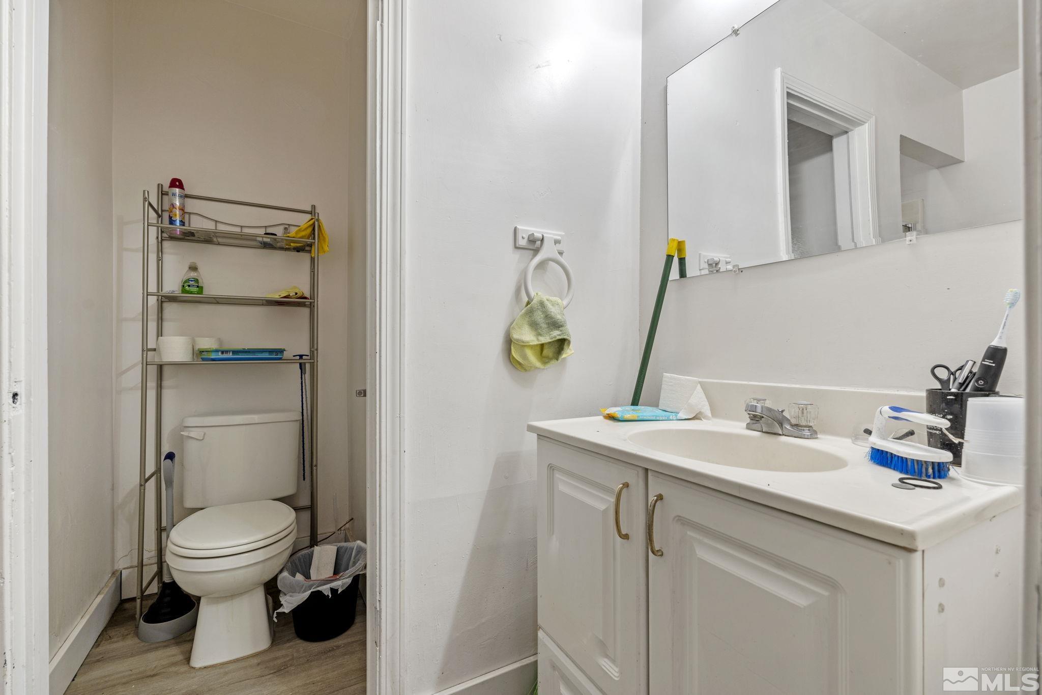 2011 H Street Property Photo 14