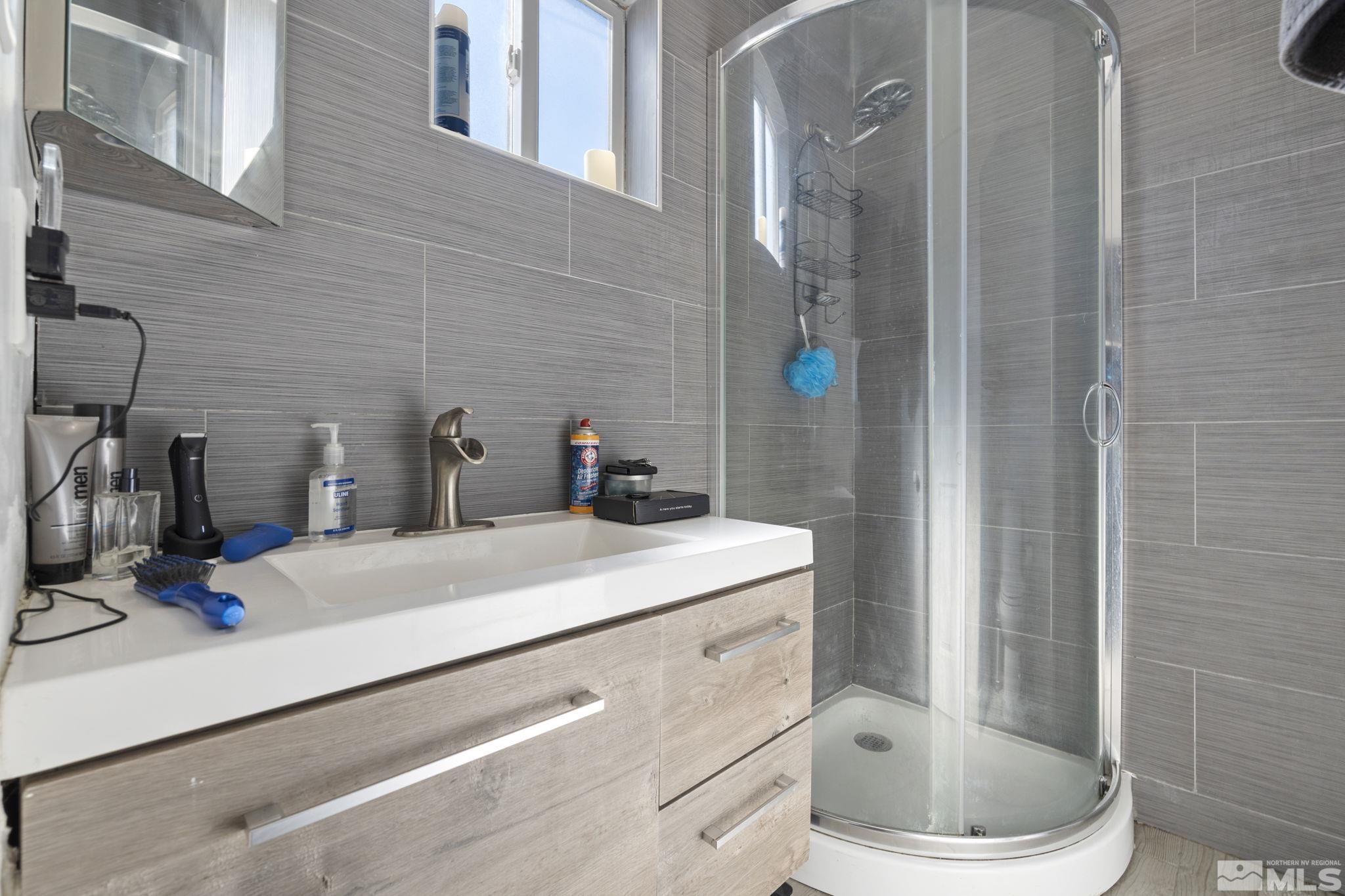 2011 H Street Property Photo 27