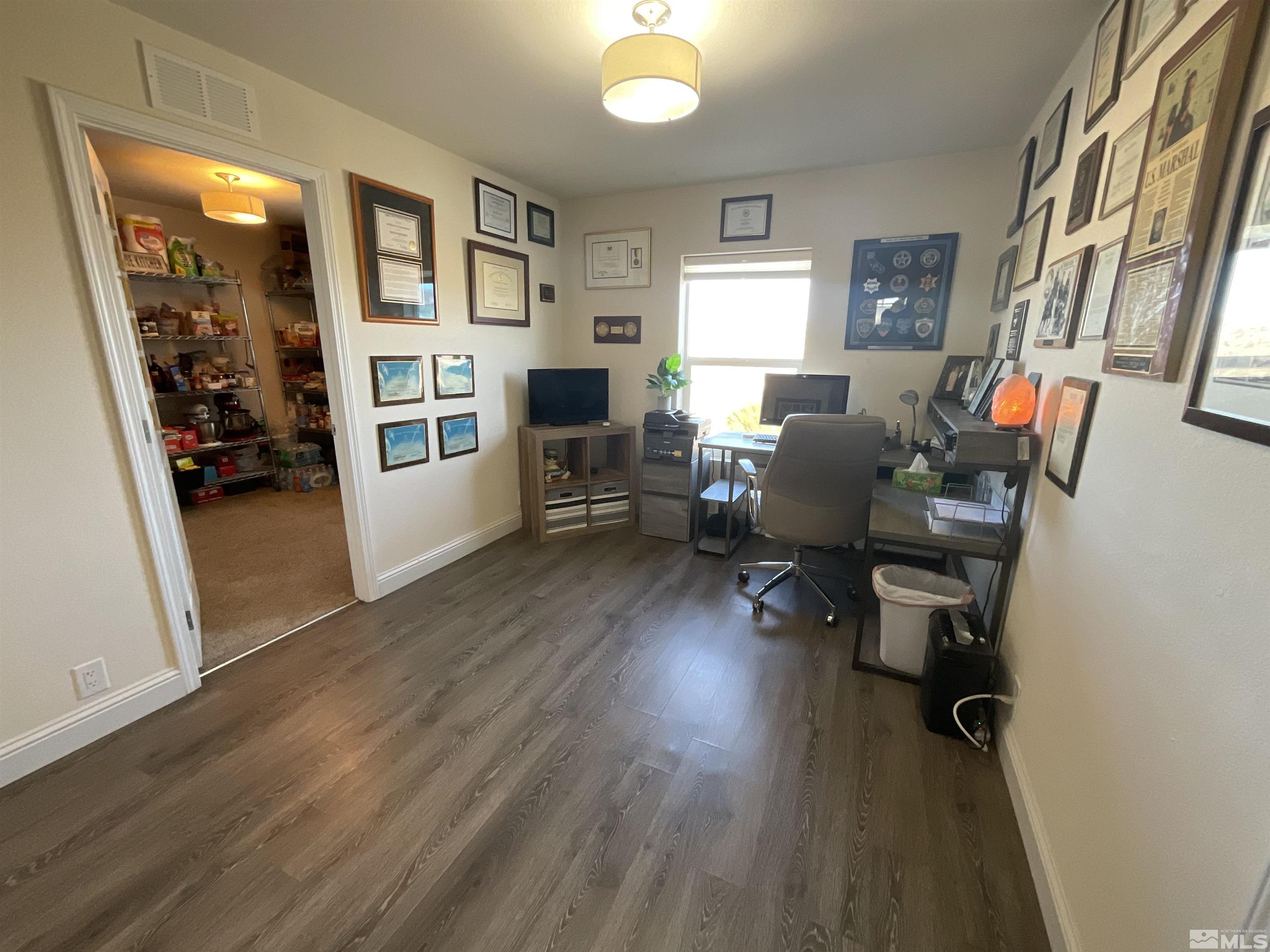 95 Arabian Way Property Photo 17