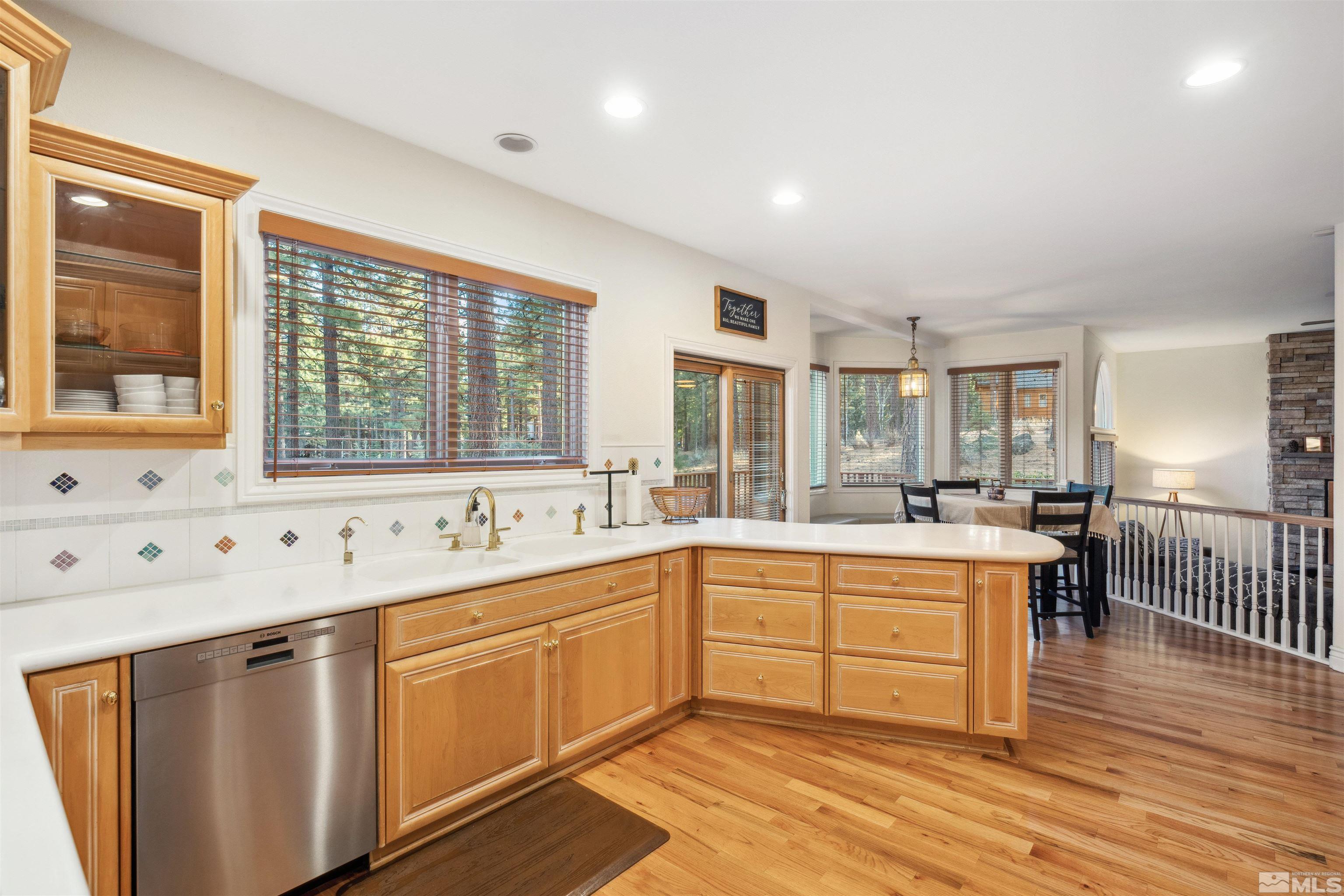 1155 Austrian Pine Road Property Photo 12