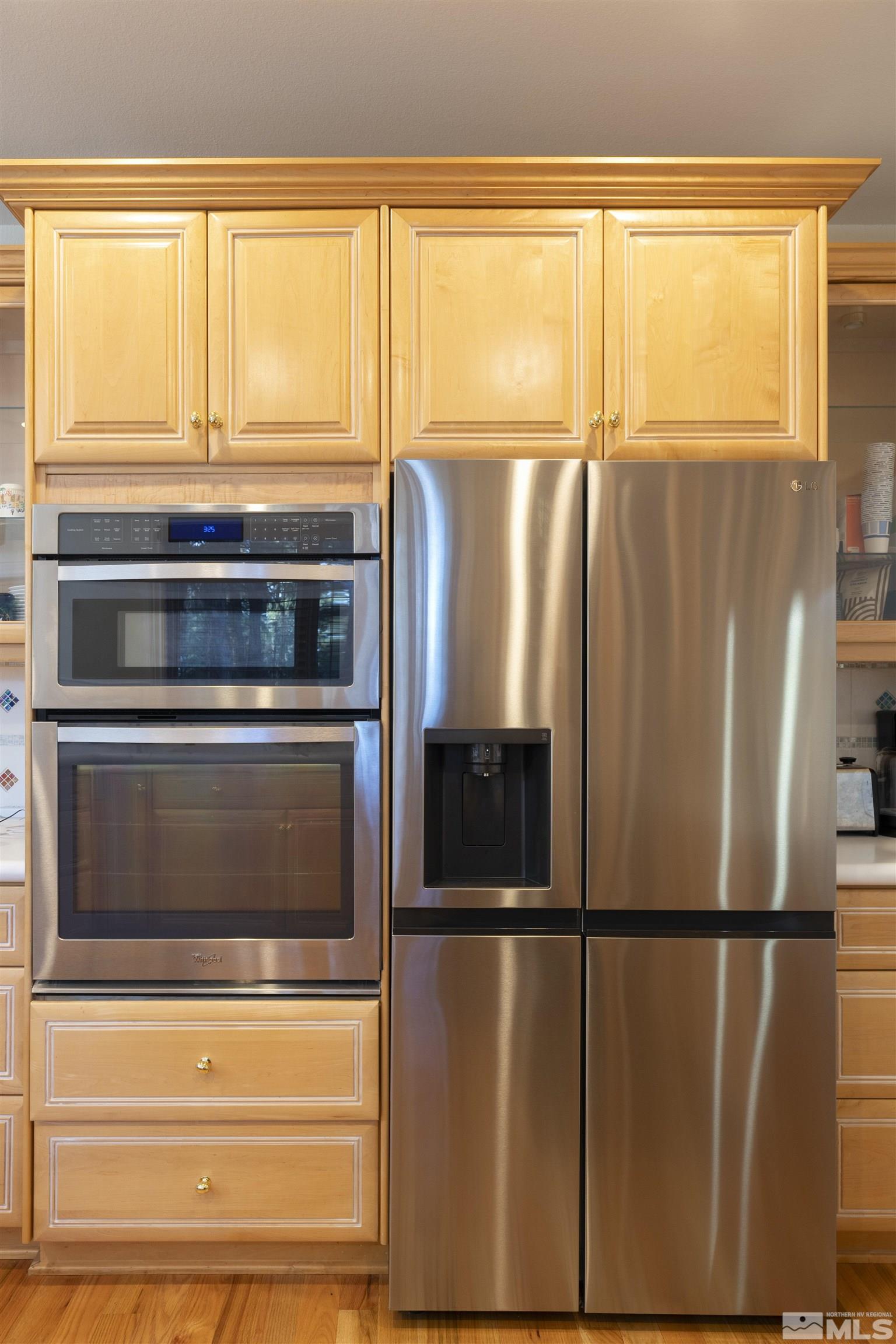 1155 Austrian Pine Road Property Photo 13